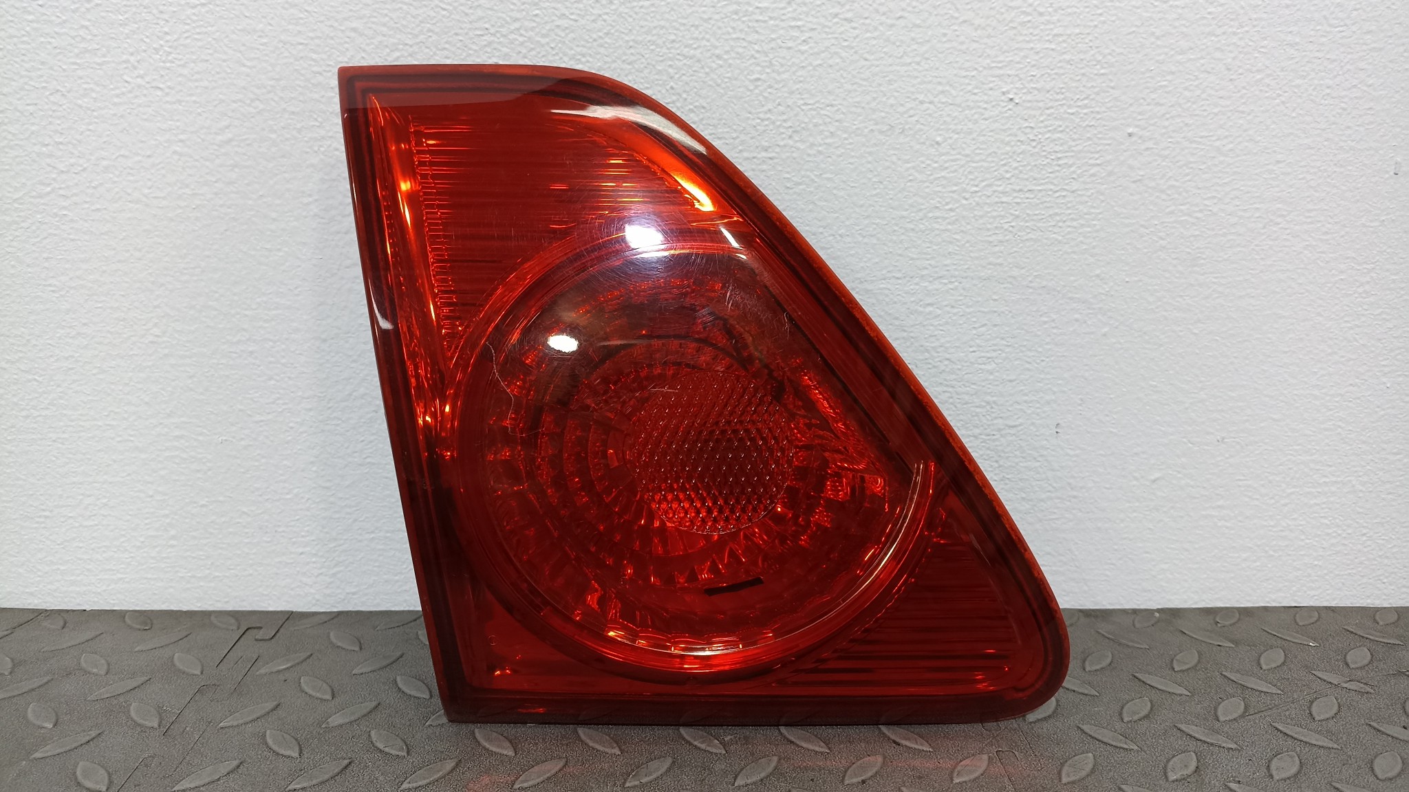 ФАЛЬШПАНЕЛЬ TOYOTA ЛЕВАЯ 8159002190 P012Z