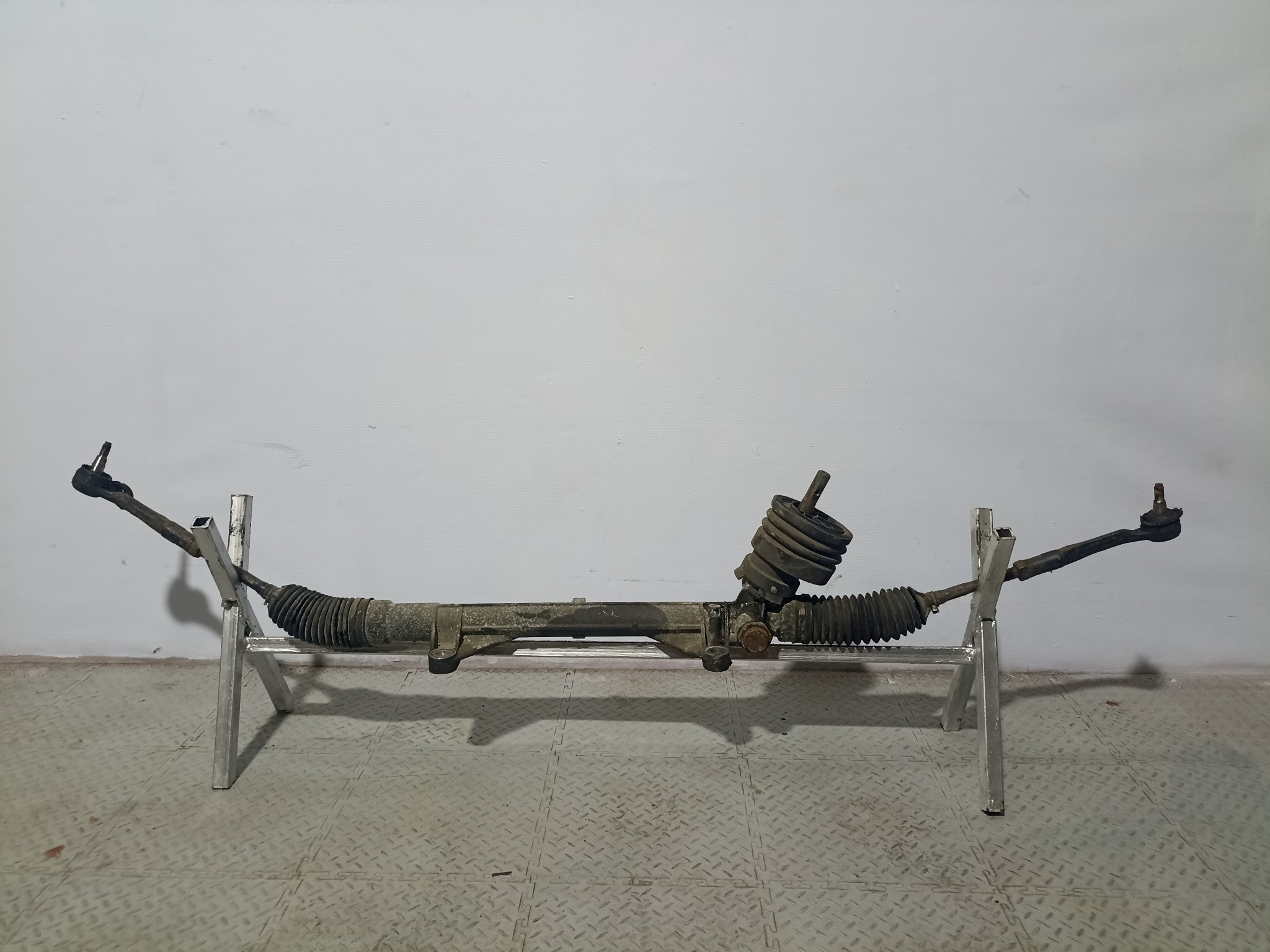 РЕЙКА РУЛЕВАЯ NISSAN SUZUKI 48001CY000 XA7402