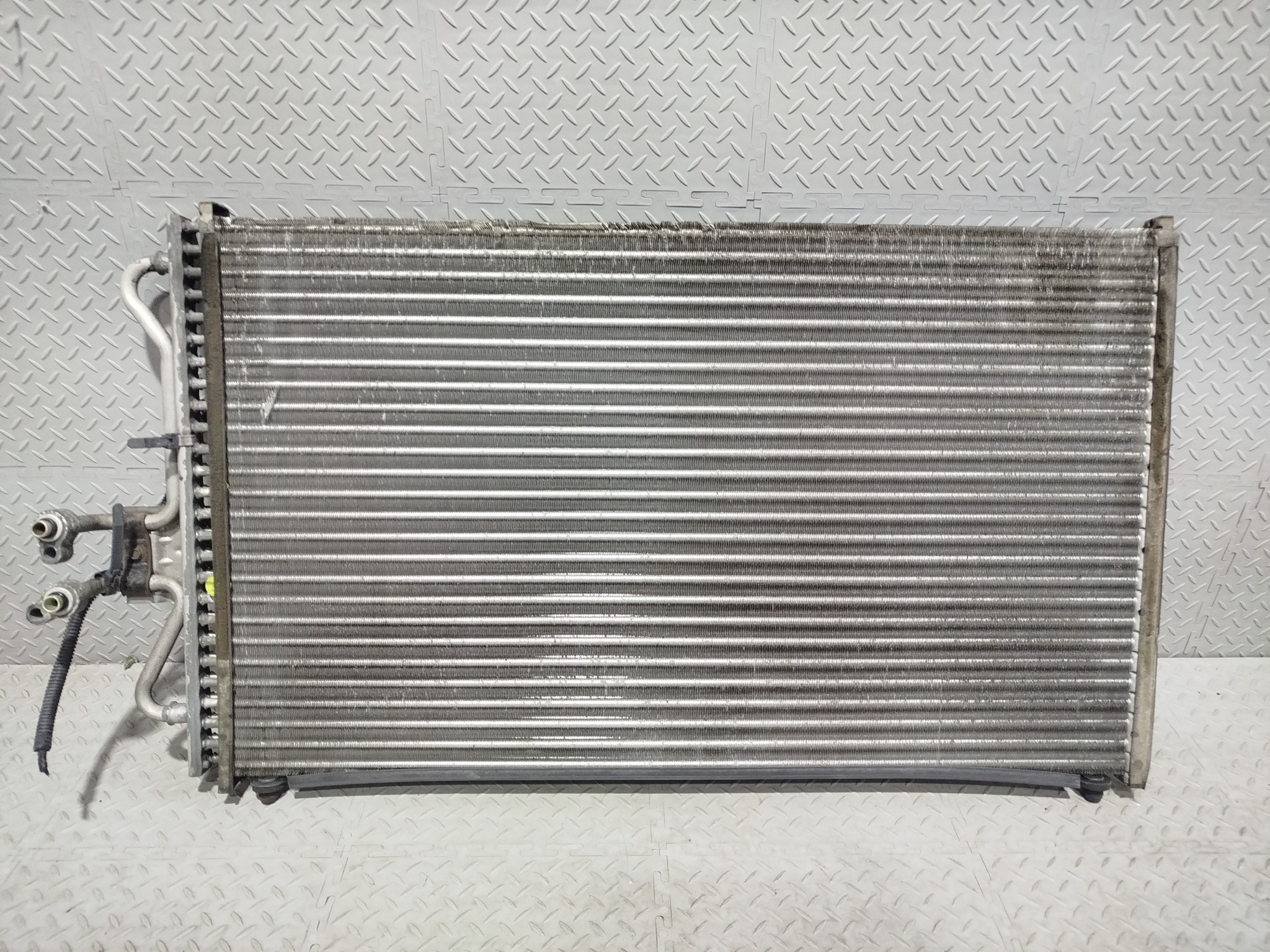 РАДИАТОР КОНДИЦИОНЕРА MAZDA FORD E10061480C GE302Z