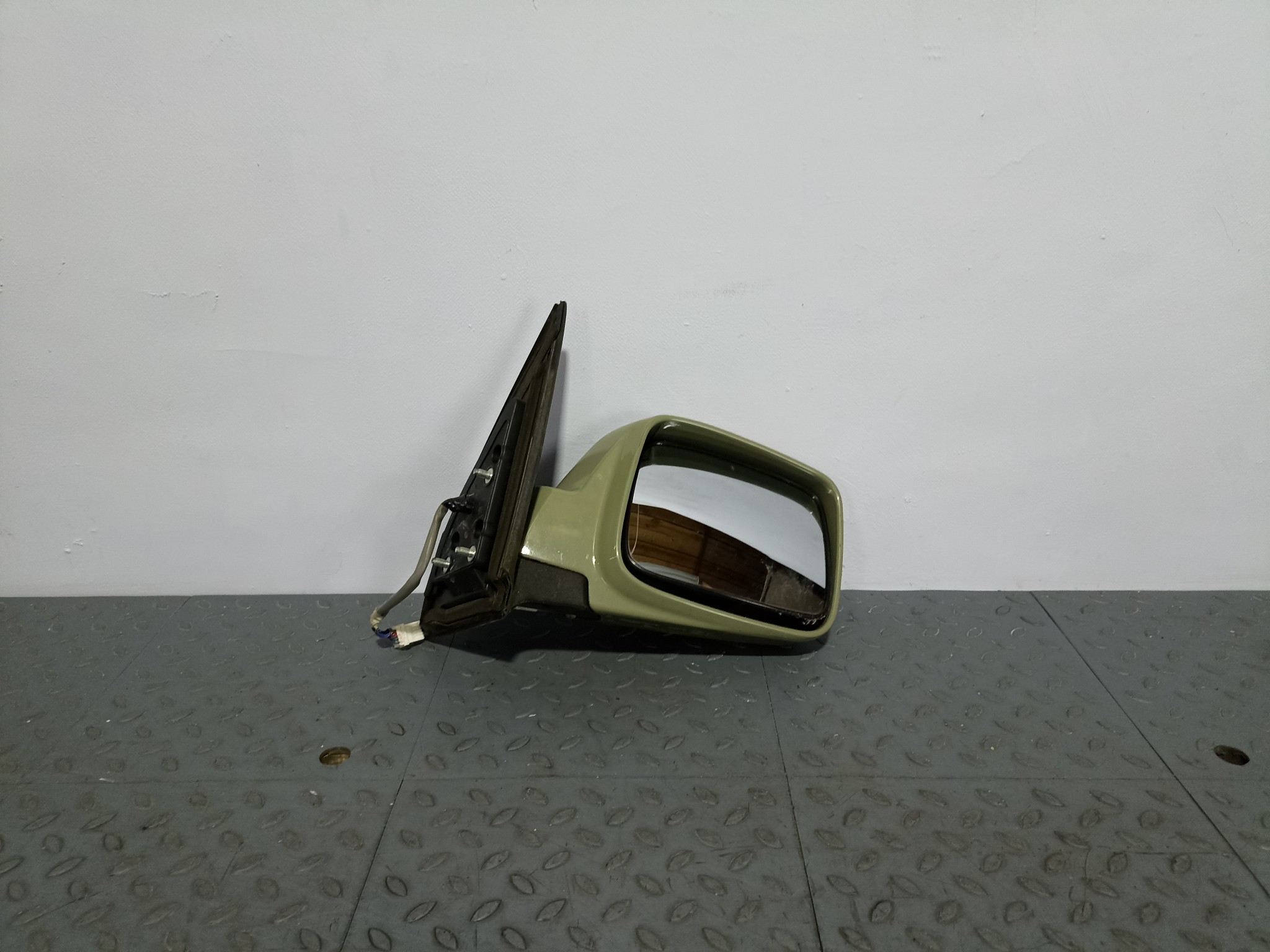 ЗЕРКАЛО NISSAN X-TRAIL ПРАВОЕ 96301EQ011 серый, KX4 S4039