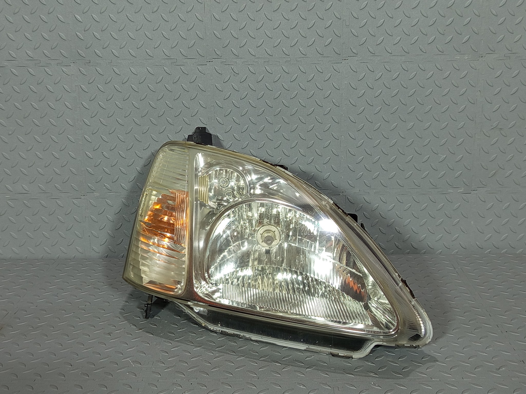 ФАРА HONDA ПРАВАЯ 33101S6A003  KE574