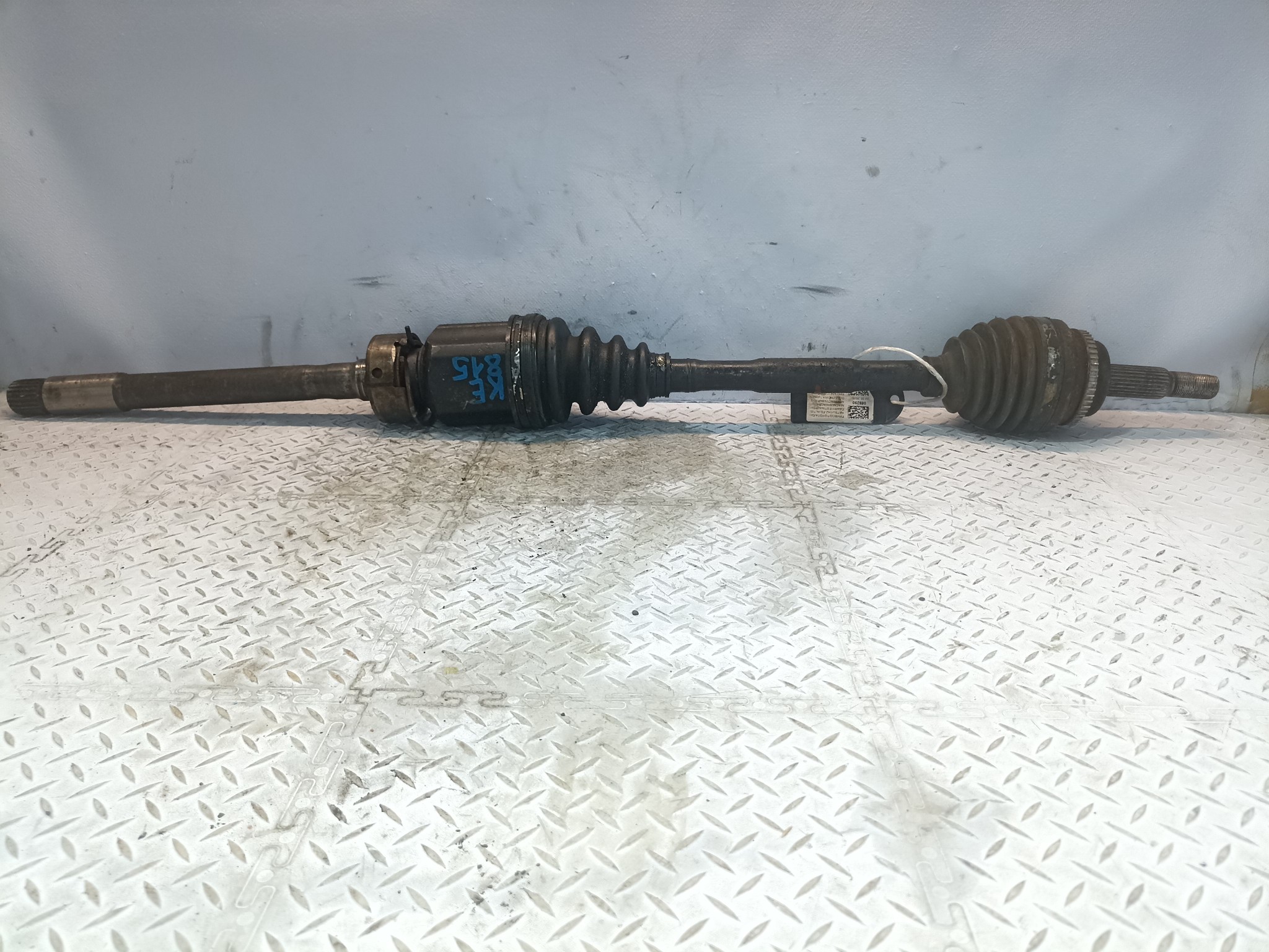 ПРИВОД TOYOTA DAIHATSU ПЕРЕДНИЙ ПРАВЫЙ 4341028040 KE815