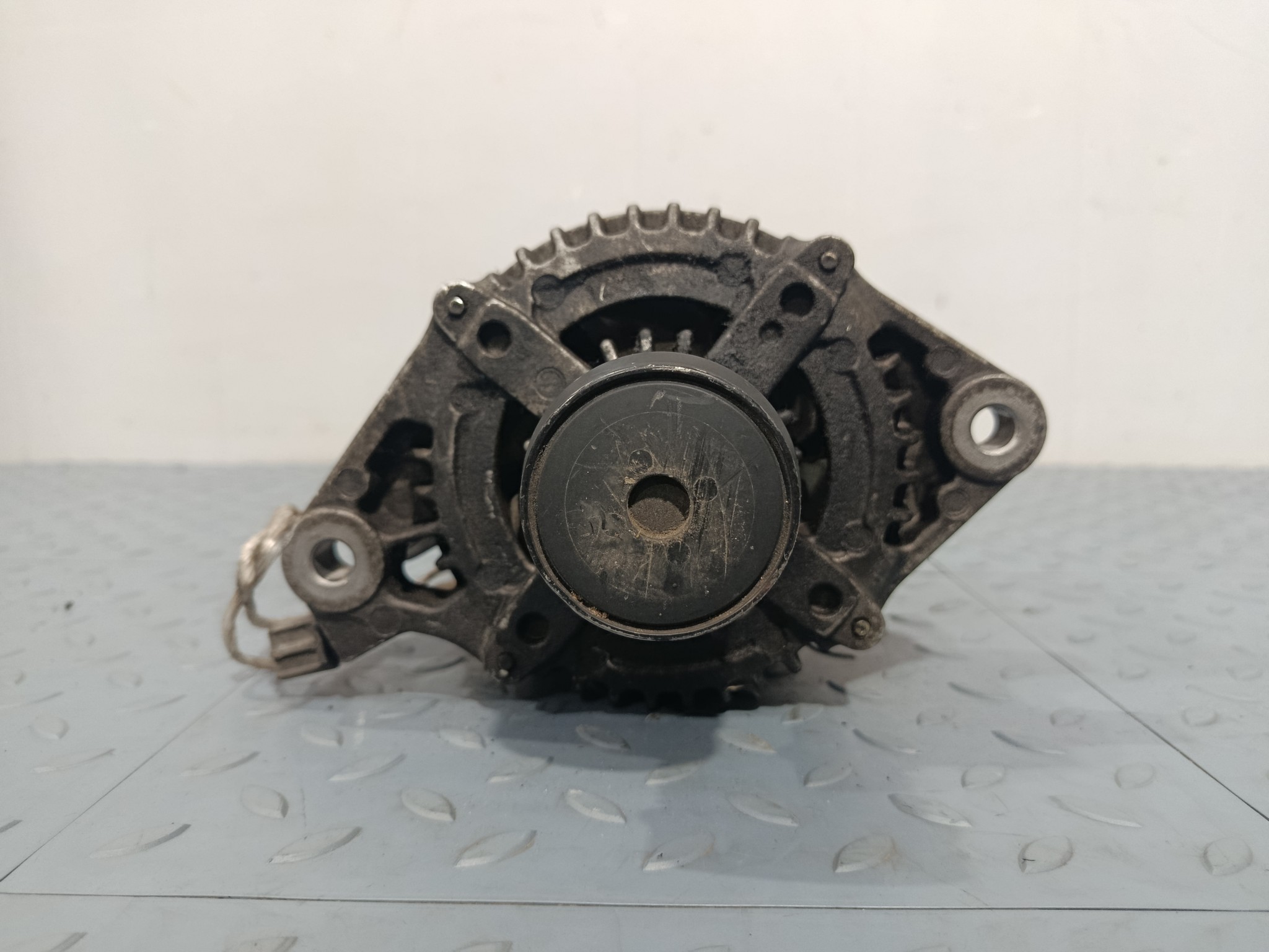 ГЕНЕРАТОР TOYOTA LEXUS 2706031040  D2280