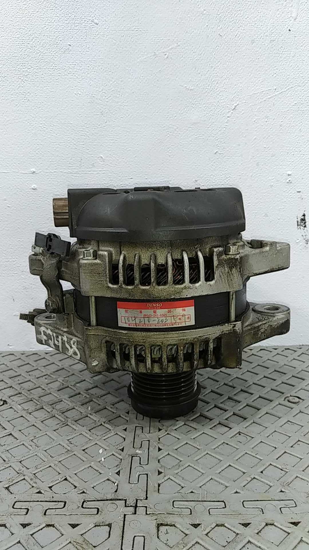 ГЕНЕРАТОР TOYOTA LEXUS 2706031040  F2438Z