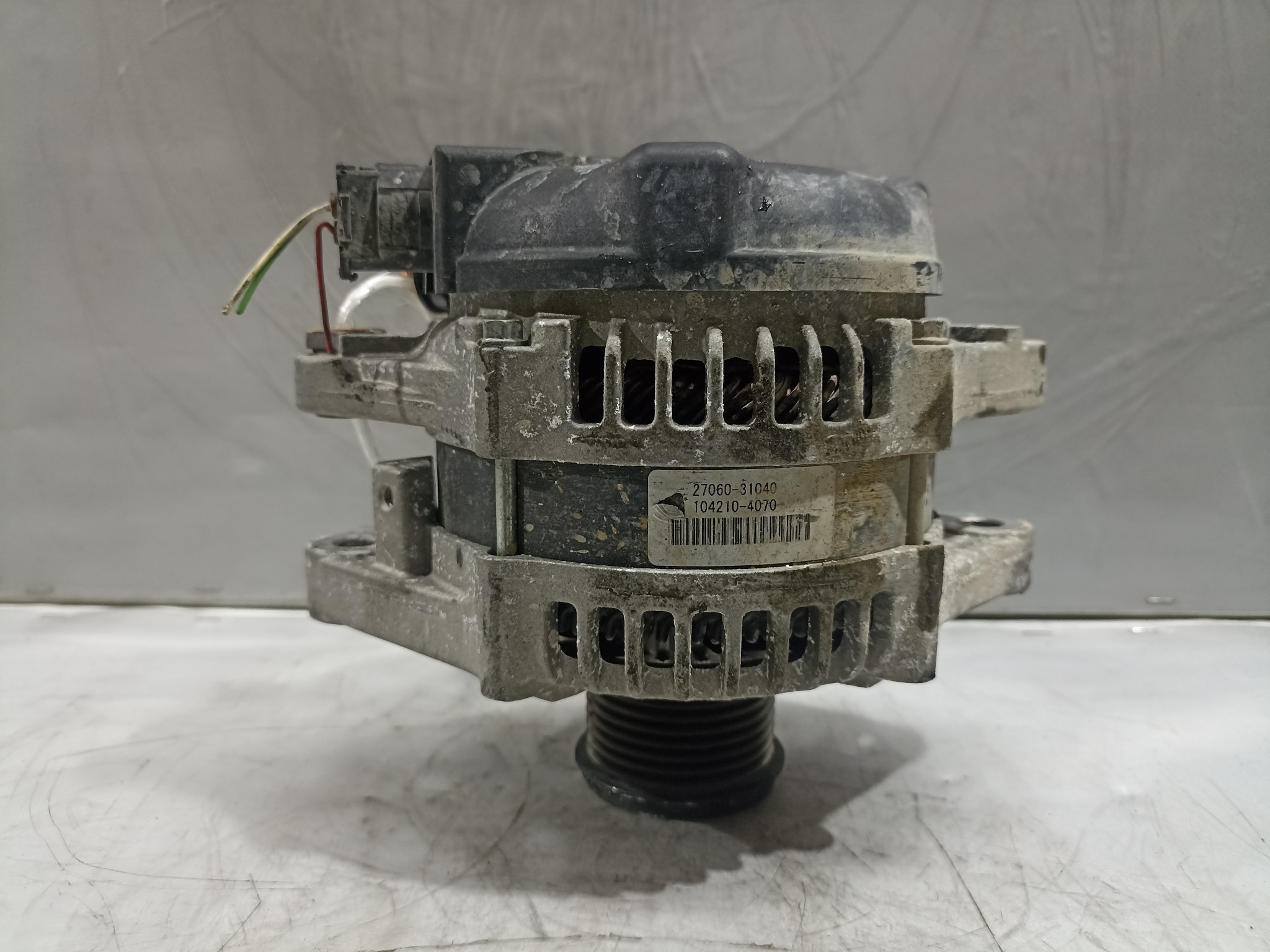 ГЕНЕРАТОР TOYOTA LEXUS 2706031040  XA7449Z