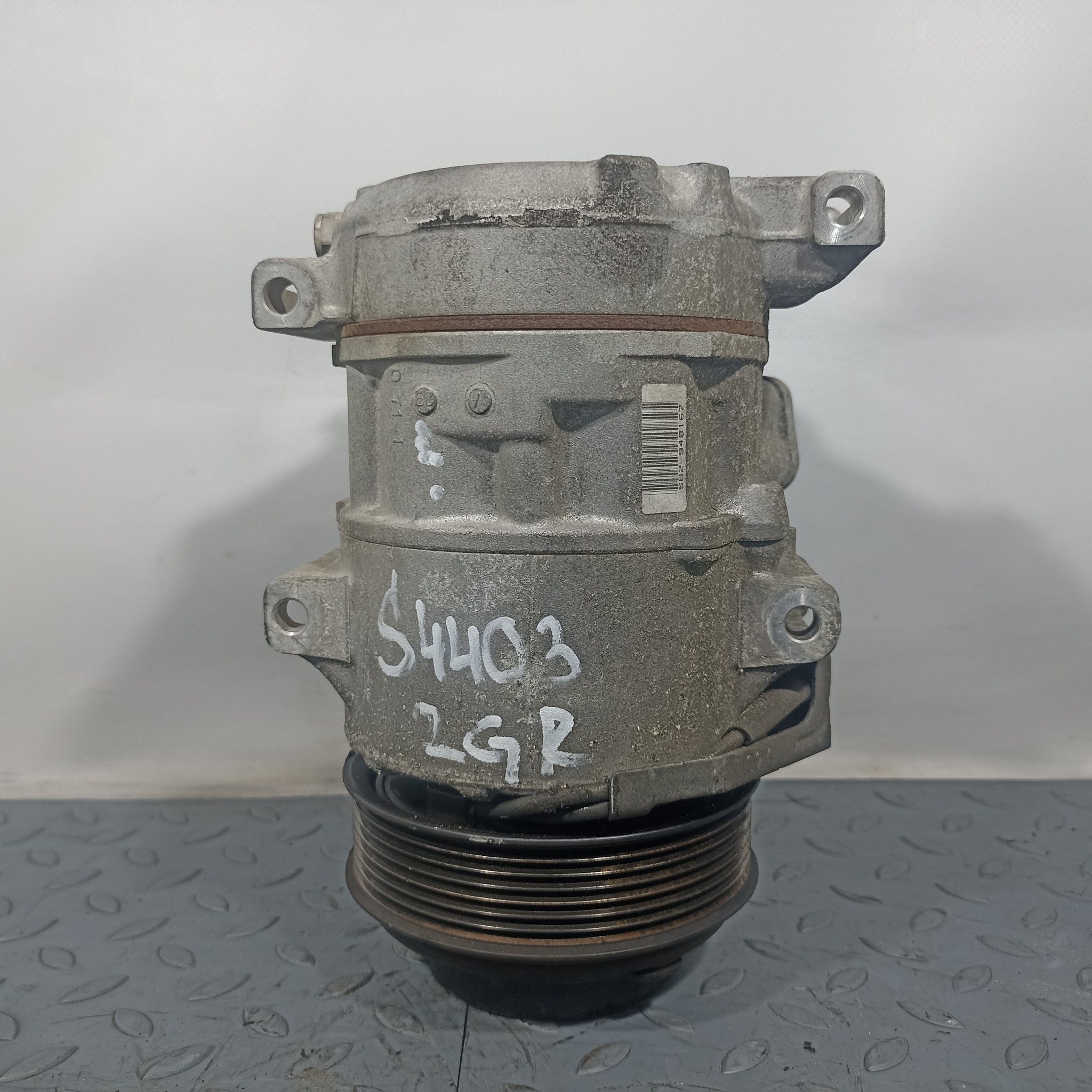 КОМПРЕССОР КОНДИЦИОНЕРА TOYOTA LEXUS 883203A270 S4403Z