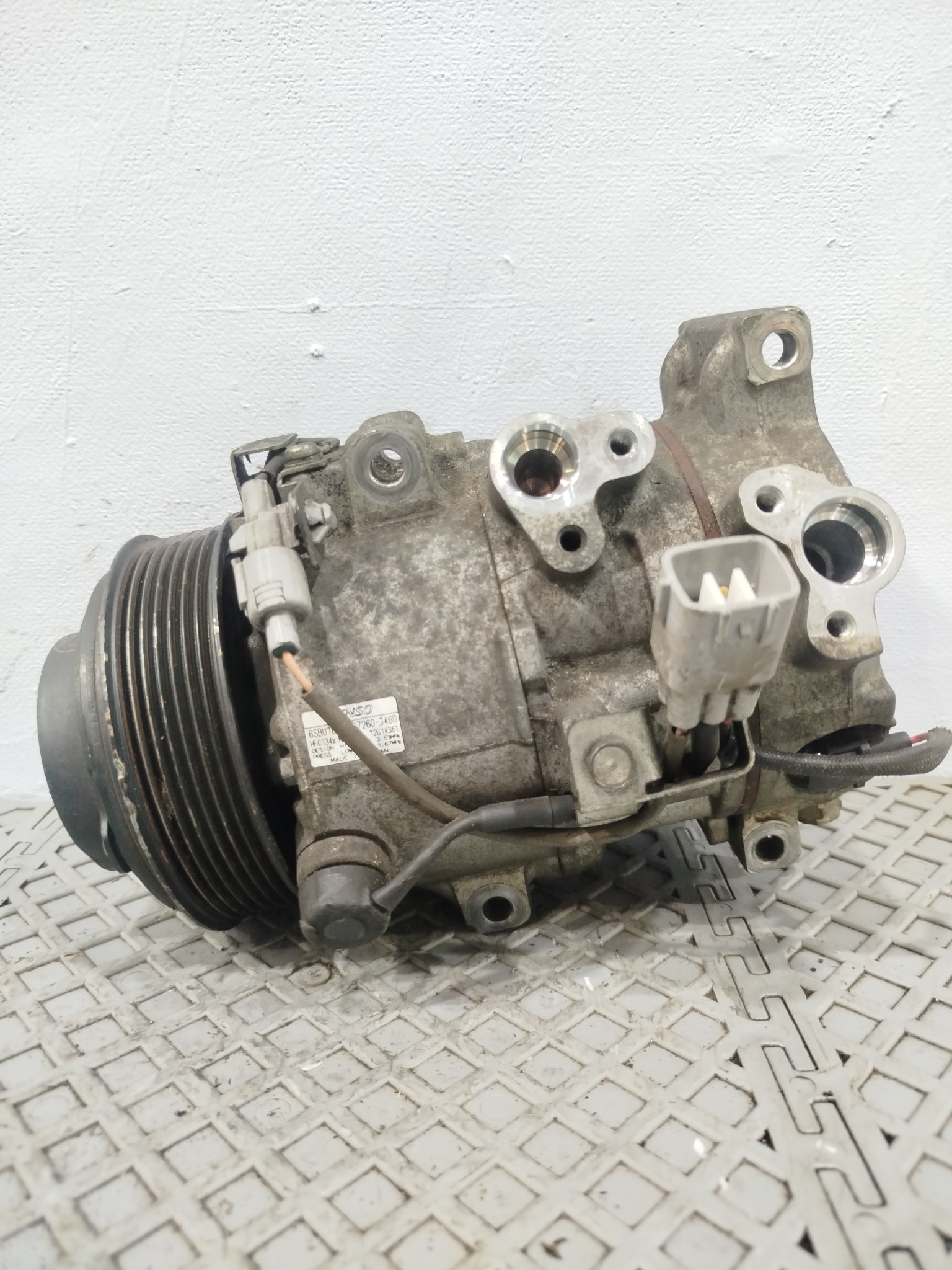 КОМПРЕССОР КОНДИЦИОНЕРА TOYOTA LEXUS 883203A270 S3841Z