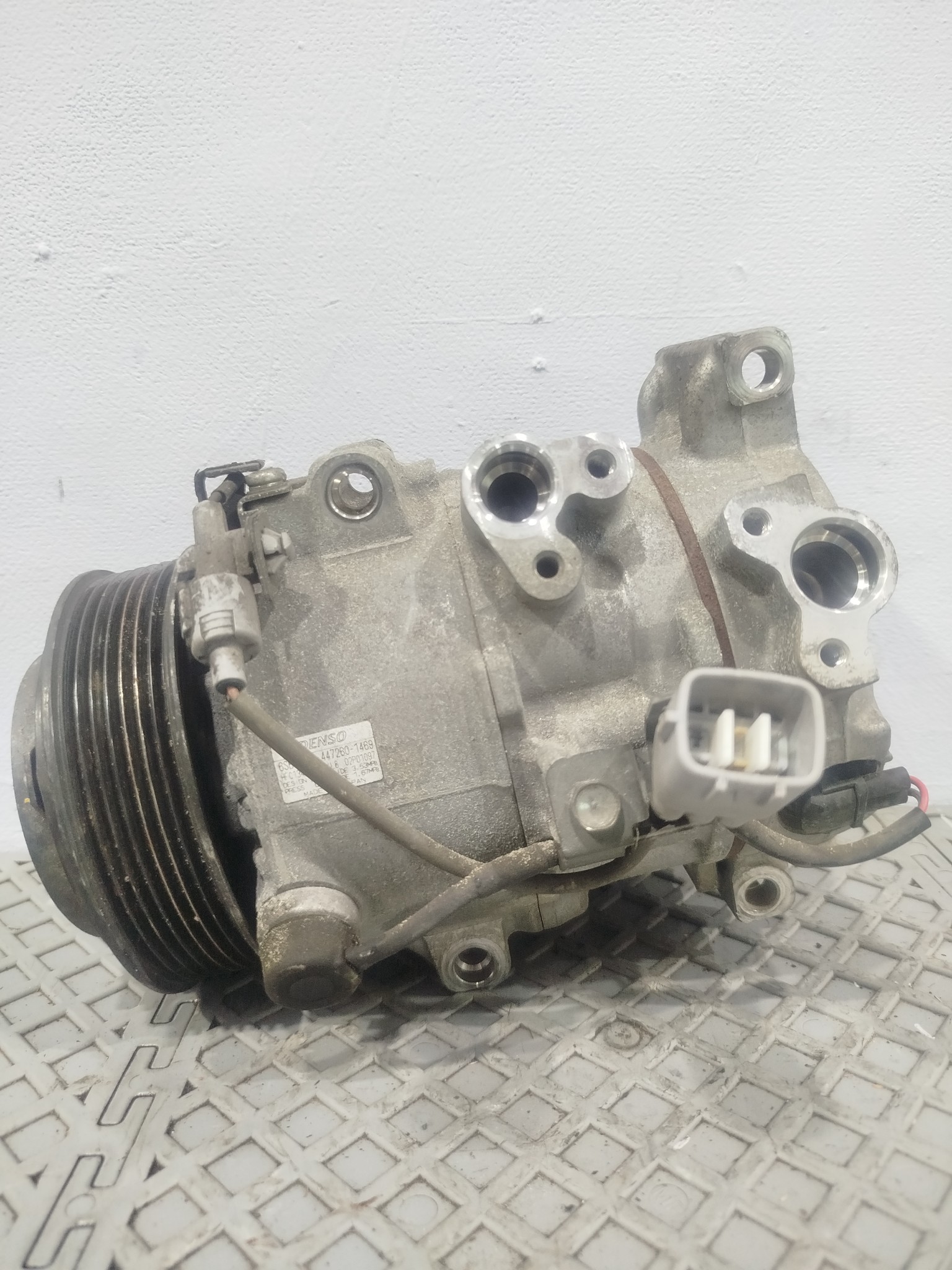 КОМПРЕССОР КОНДИЦИОНЕРА TOYOTA LEXUS 883203A270 QE243Z
