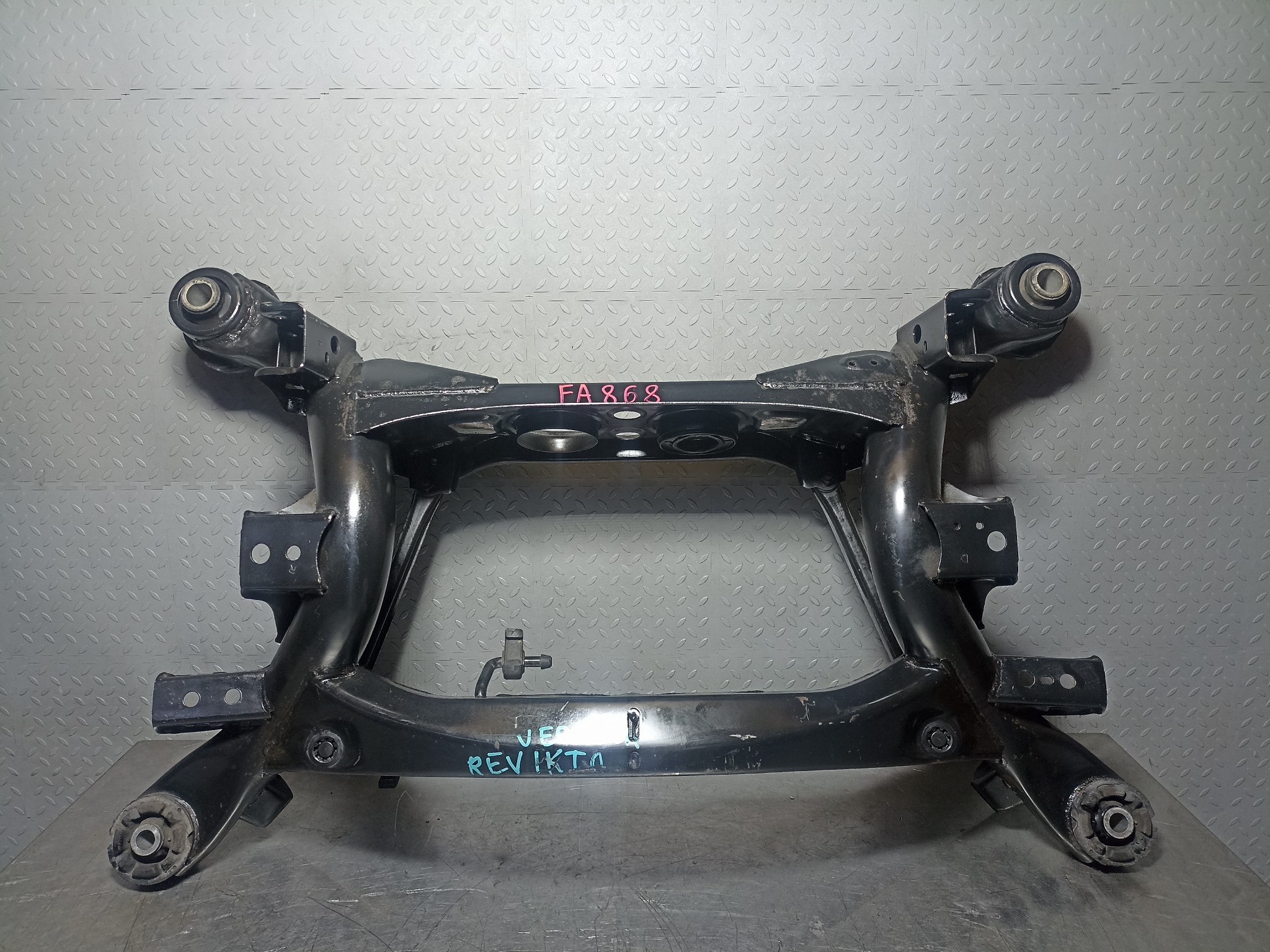 БАЛКА ПОДВЕСКИ ЗАДНЯЯ TOYOTA LEXUS ЗАДНЯЯ 5120651030  FA868Z