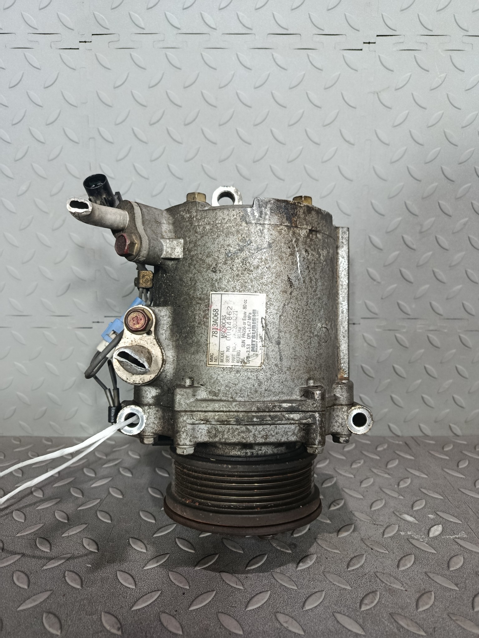 КОМПРЕССОР КОНДИЦИОНЕРА MITSUBISHI 7813A068 KE861Z