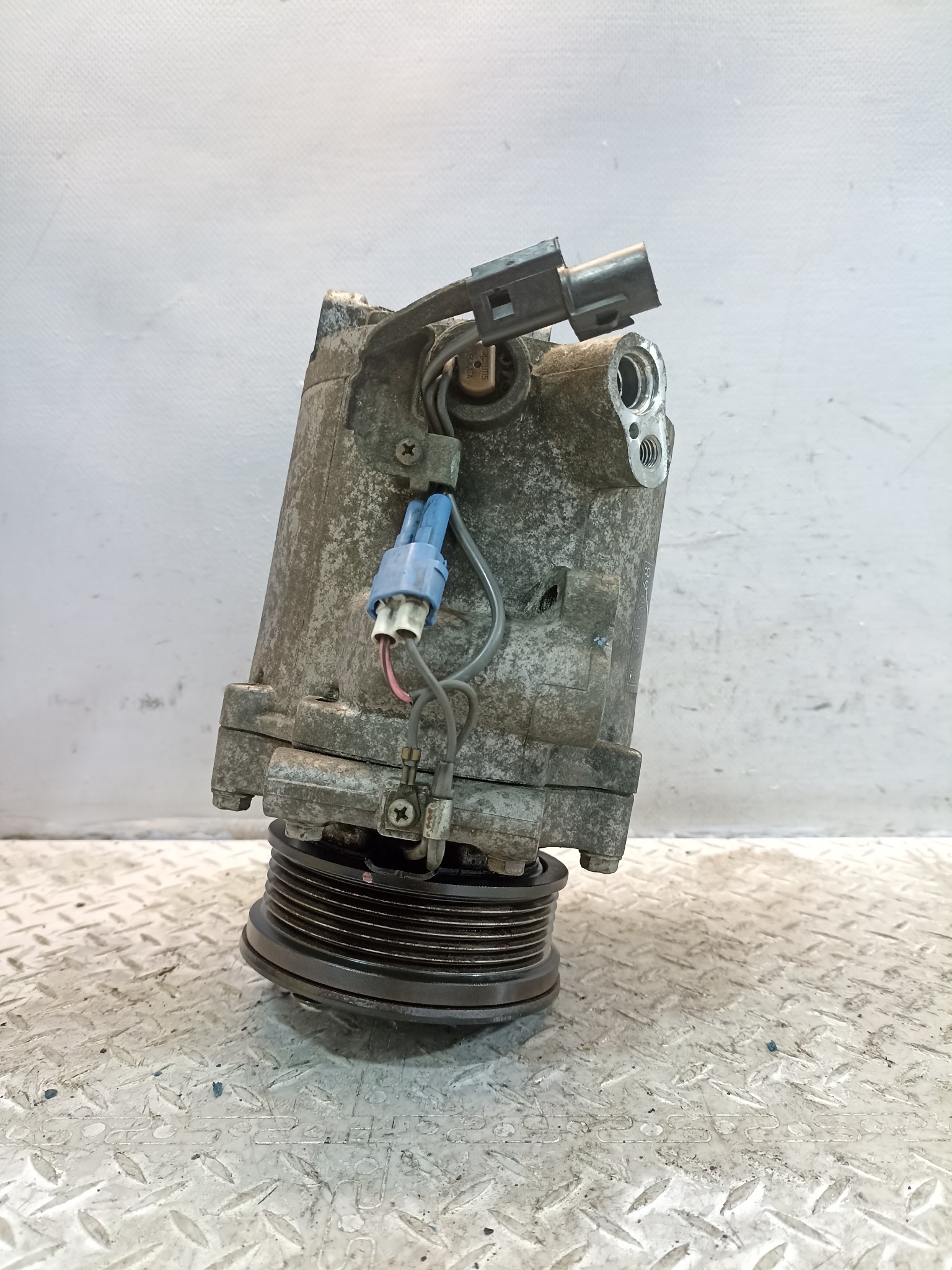 КОМПРЕССОР КОНДИЦИОНЕРА MITSUBISHI 7813A068 D3179