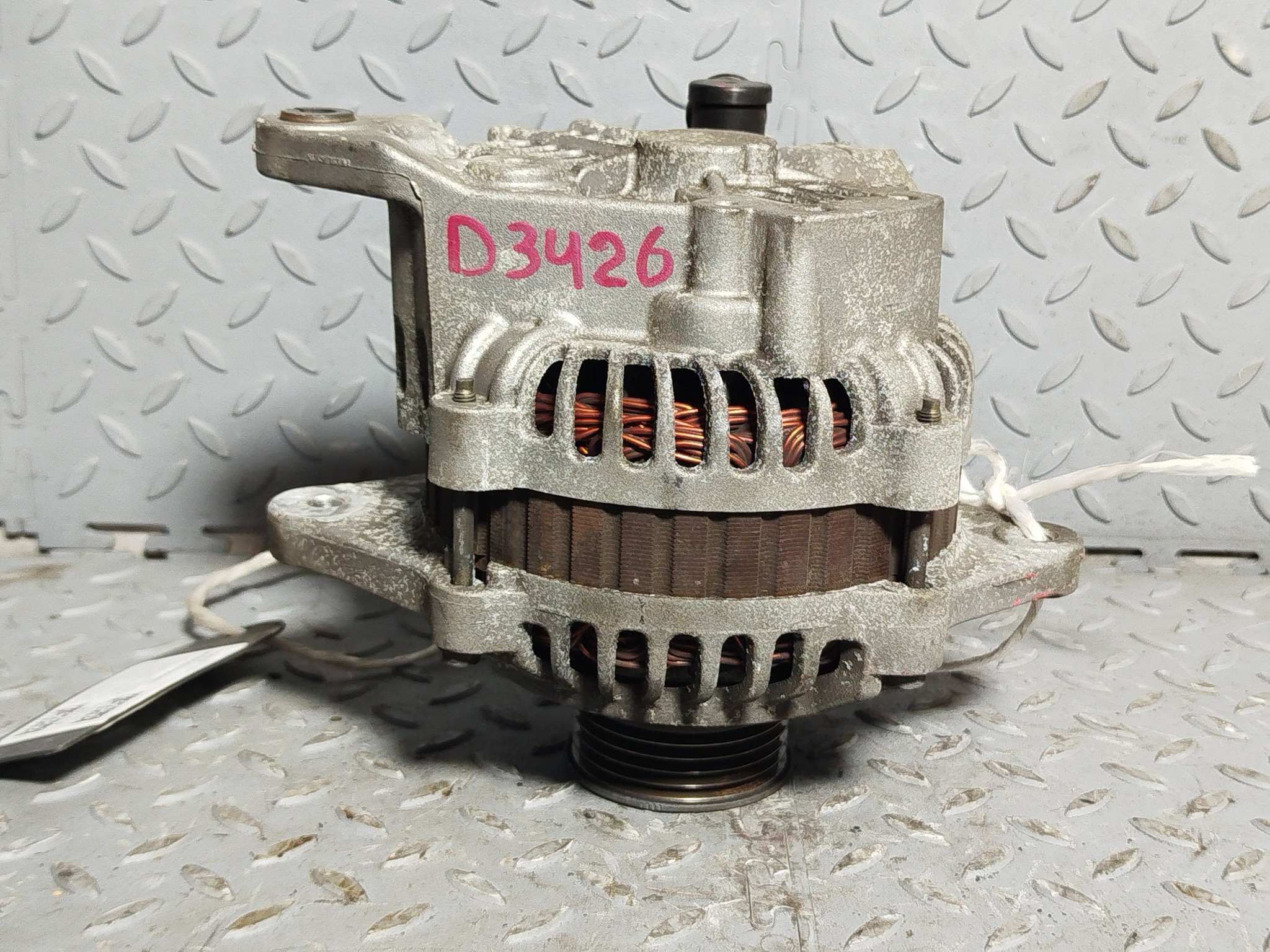 ГЕНЕРАТОР SUBARU 23700AA202  D3426