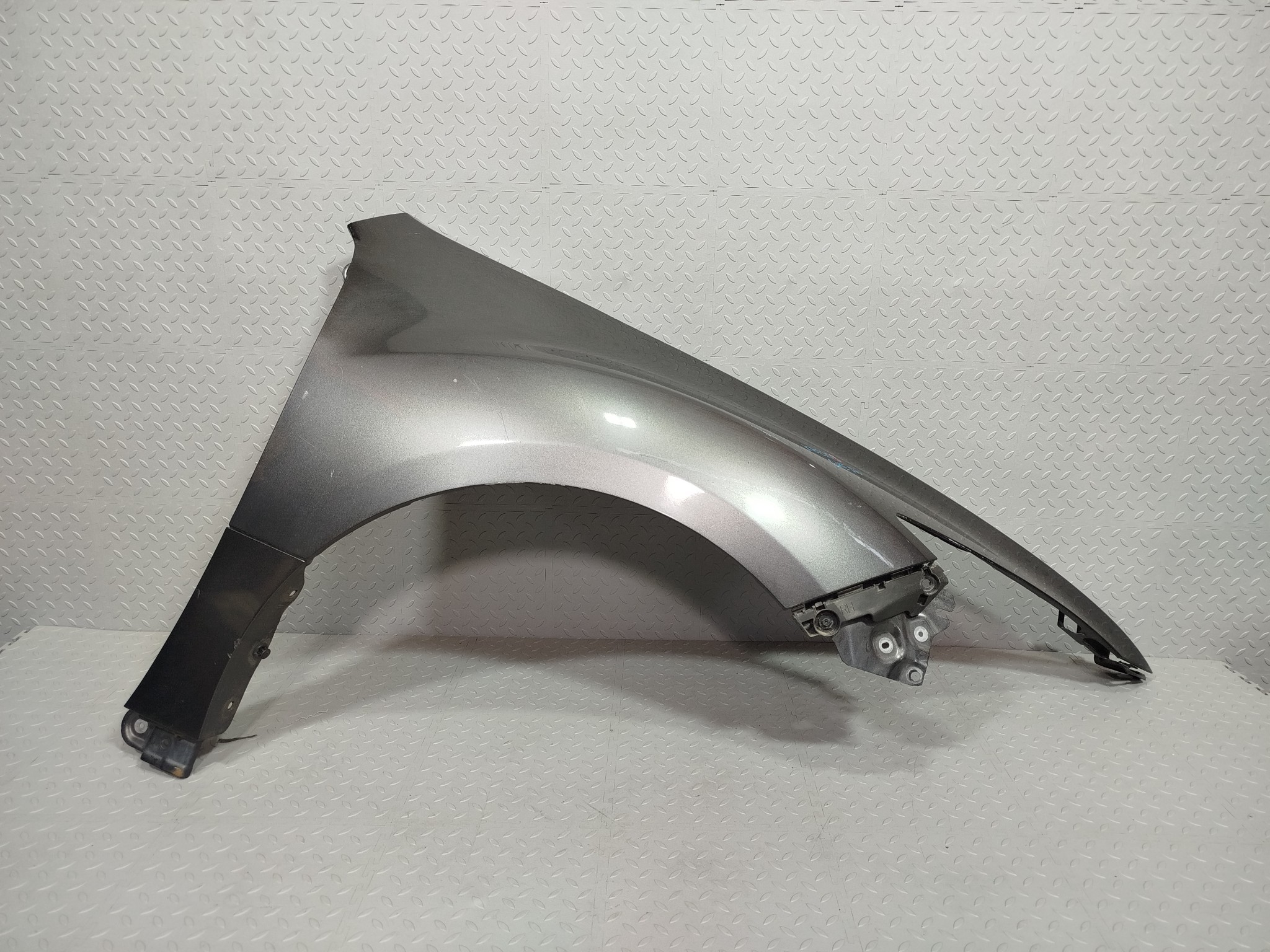 КРЫЛО MAZDA ATENZA MAZDA6 GS1D52110C ПЕРЕДНЕЕ ПРАВОЕ  серый, 38R KB2253