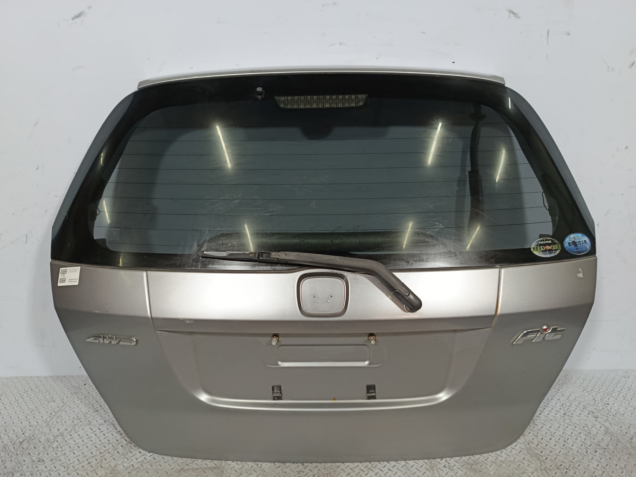 ДВЕРЬ ЗАДНЯЯ HONDA FIT 68100SAAJ30ZZ  серый, NH642M XA7574