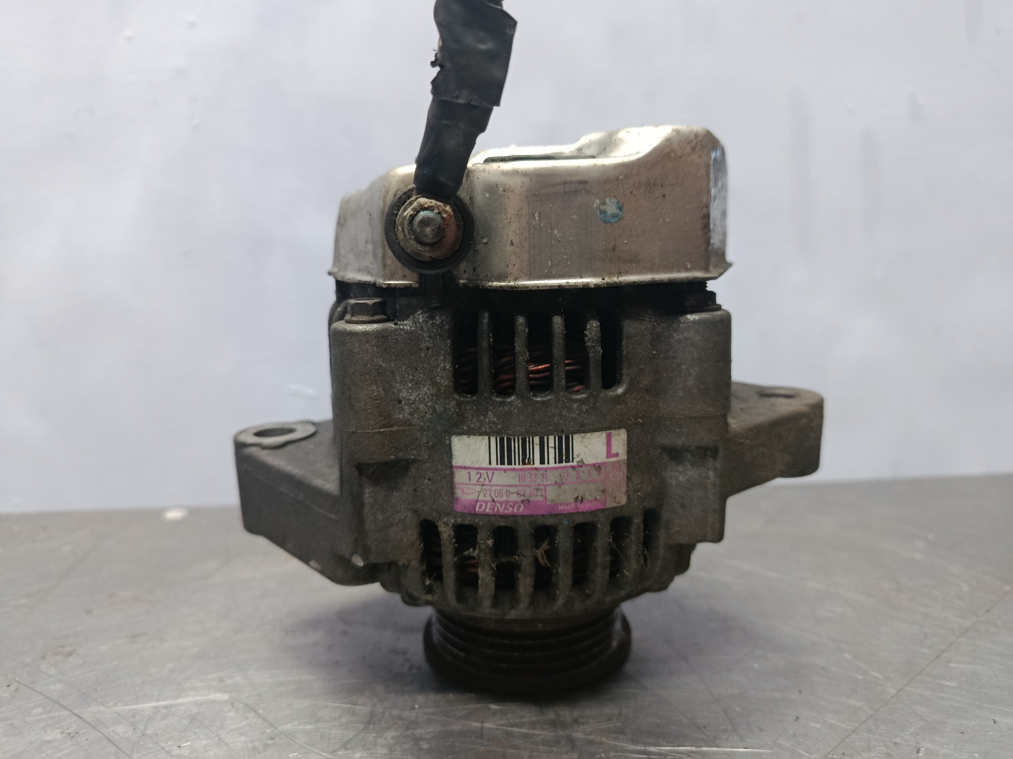 ГЕНЕРАТОР DAIHATSU 1012112861  F2415Z