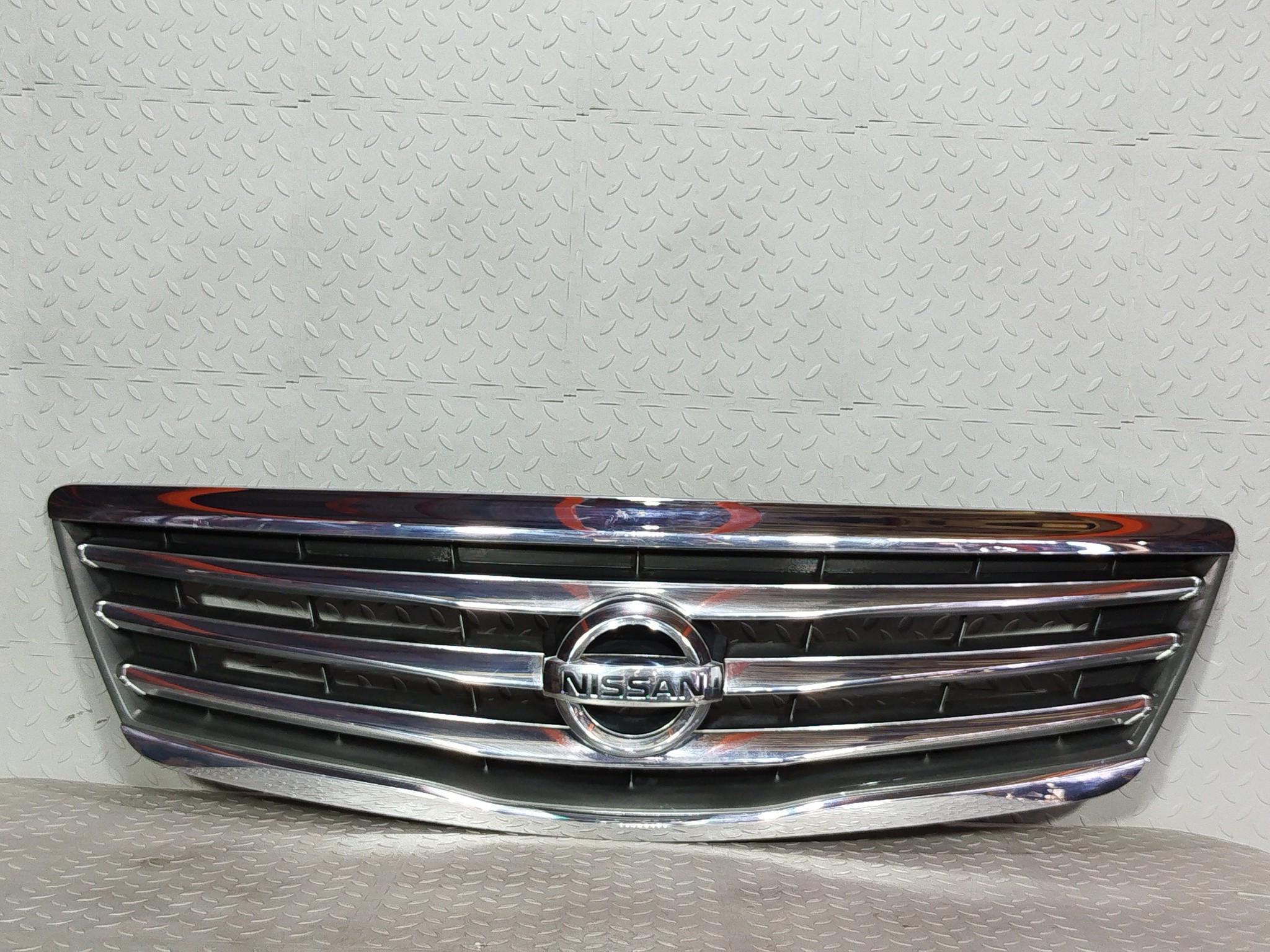 РЕШЕТКА РАДИАТОРА NISSAN 62310JN00A KB2285Z