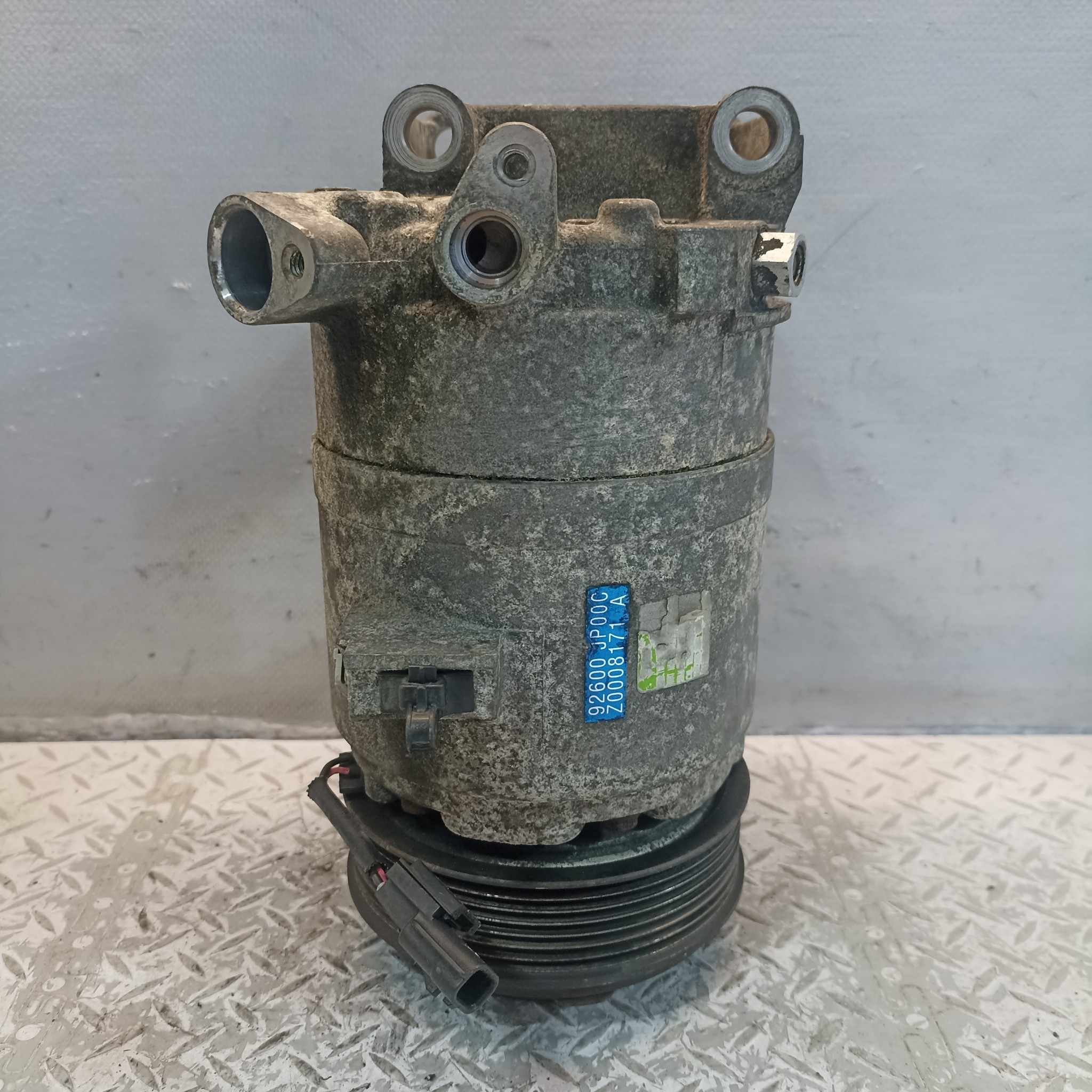 КОМПРЕССОР КОНДИЦИОНЕРА NISSAN 92600JP00B  D3089