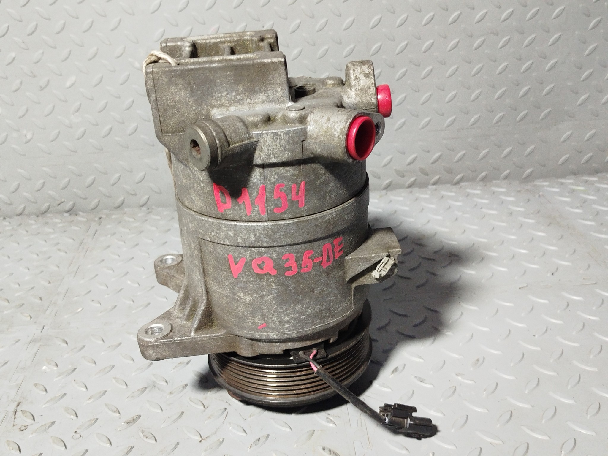 КОМПРЕССОР КОНДИЦИОНЕРА NISSAN 92600JP00B  D1154