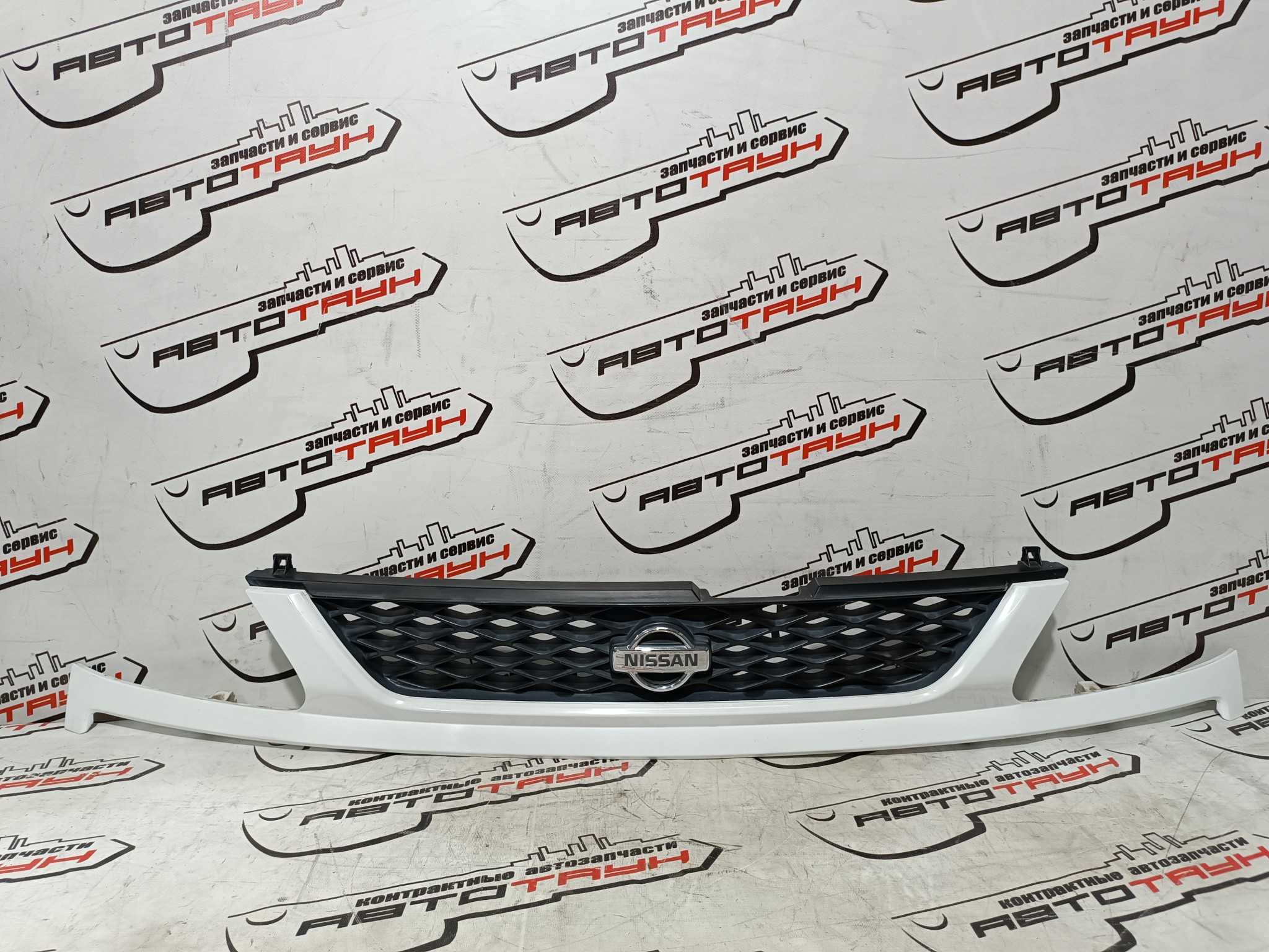 РЕШЕТКА РАДИАТОРА NISSAN 623104N015  KA9563