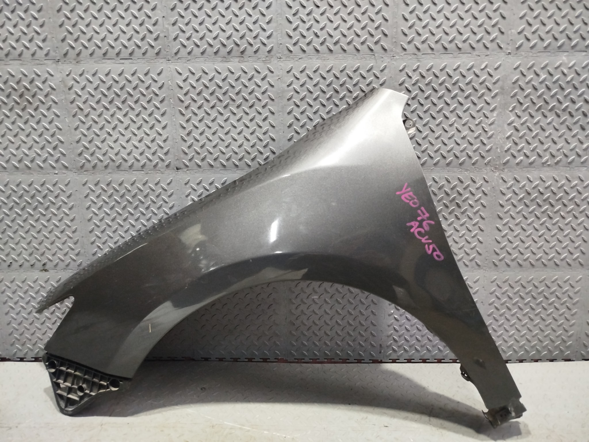 КРЫЛО TOYOTA DAIHATSU ALTIS CAMRY 5381233210 ПЕРЕДНЕЕ ЛЕВОЕ серый, 1G3 YE076