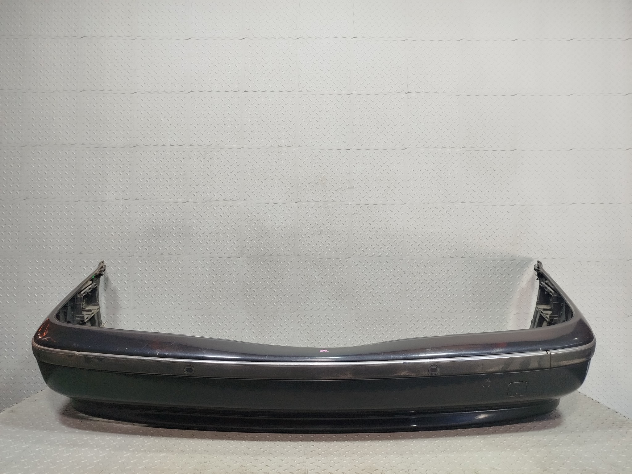 БАМПЕР BMW 5-SERIES 51128159367 ЗАДНИЙ черный, 303 YE110