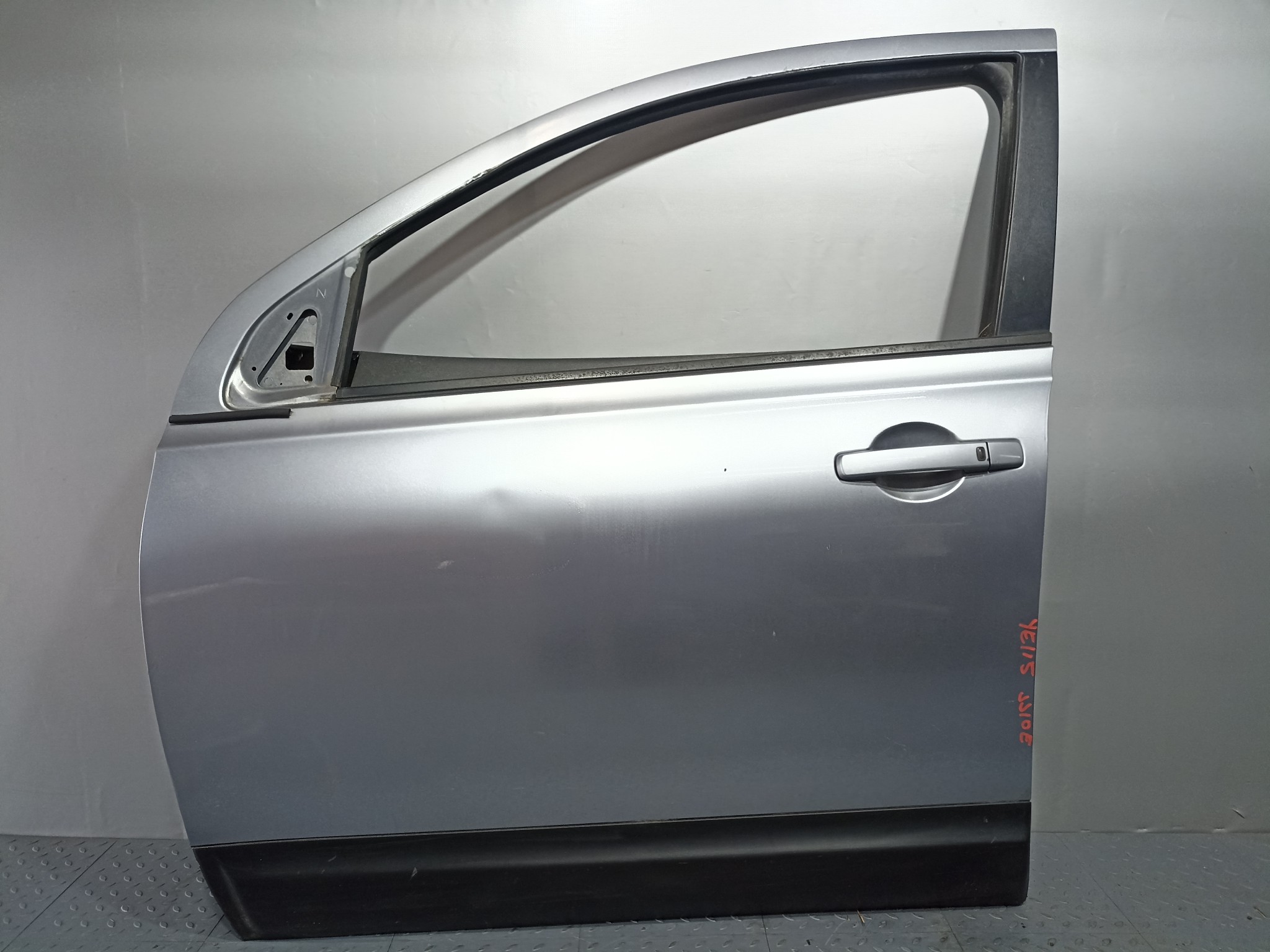 ДВЕРЬ NISSAN QASHQAI+2 H0101EY1MA ПЕРЕДНЯЯ ЛЕВАЯ серебро, KAQ YE115