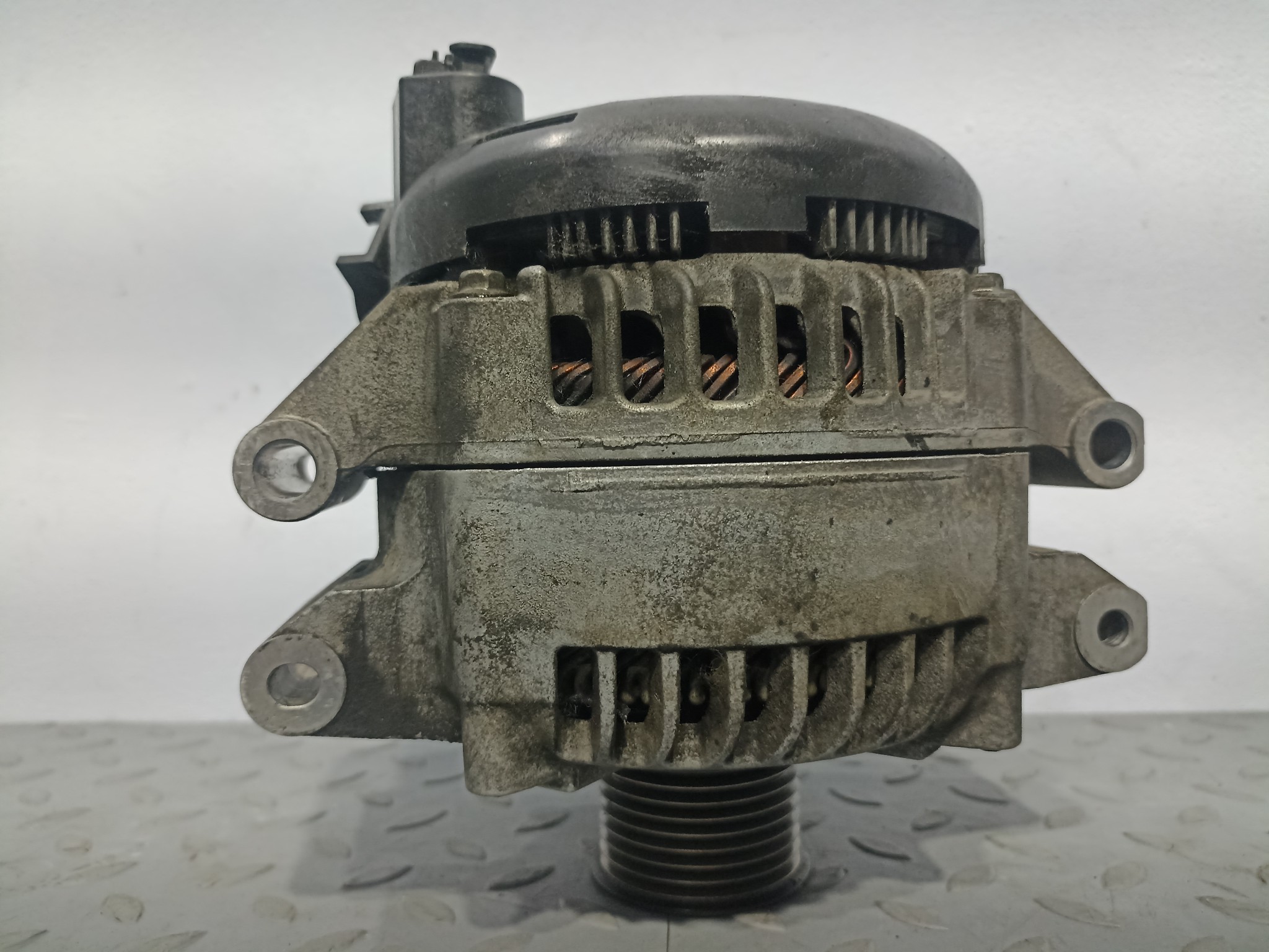 ГЕНЕРАТОР BMW 12317616119 YE034Z