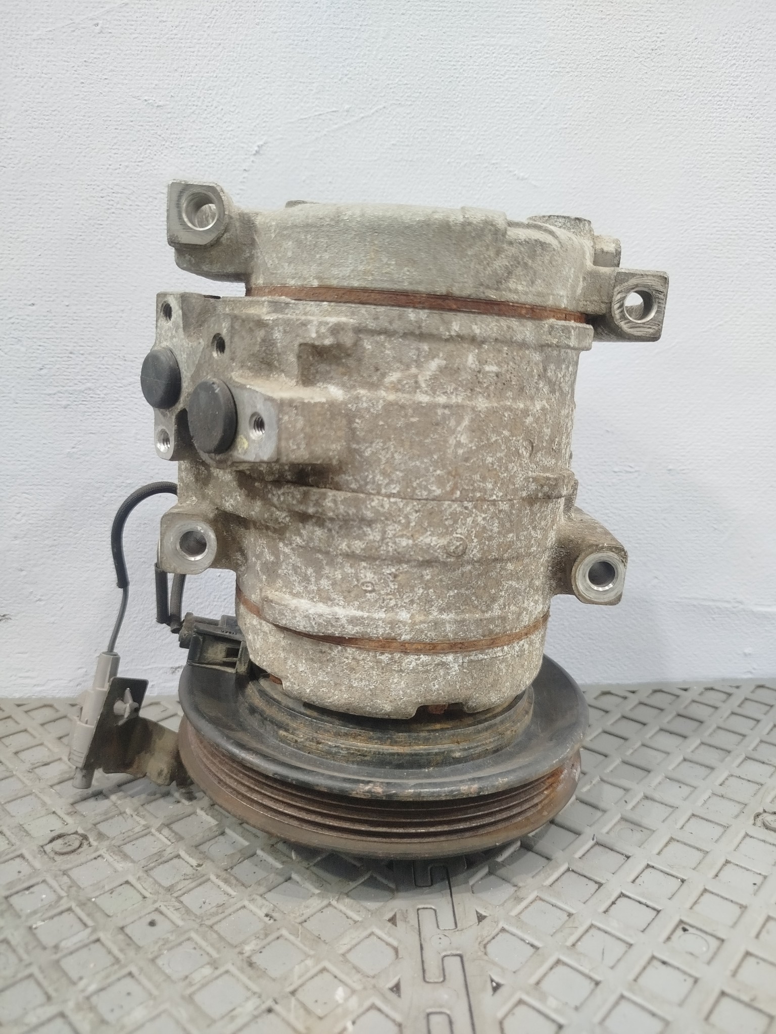 КОМПРЕССОР КОНДИЦИОНЕРА TOYOTA LEXUS 883202A090  TE057Z
