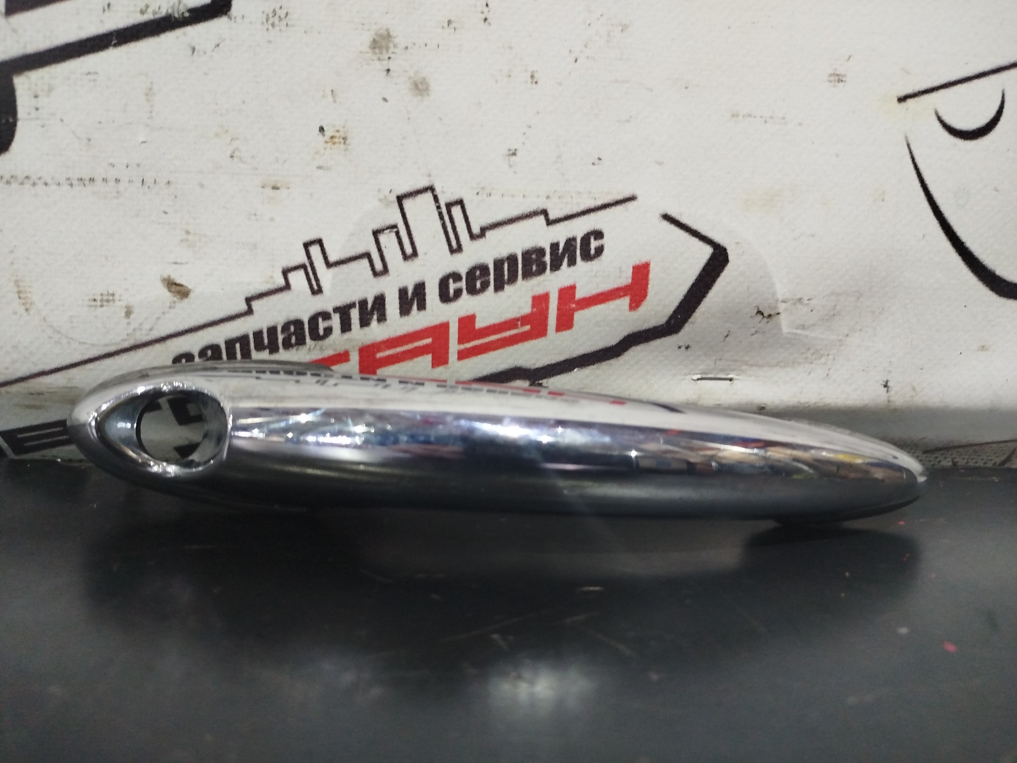 РУЧКА ДВЕРИ ВНЕШНЯЯ MINI ПЕРЕДНЯЯ ПРАВАЯ 51217198472 хром FA377