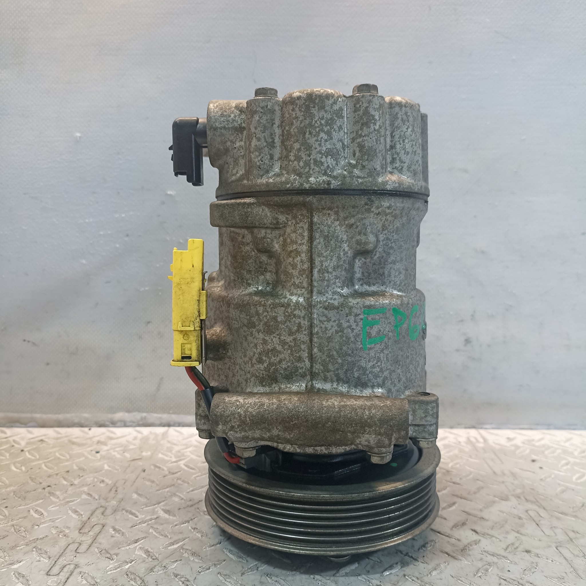 КОМПРЕССОР КОНДИЦИОНЕРА CITROEN PEUGEOT 9678656080 D3292