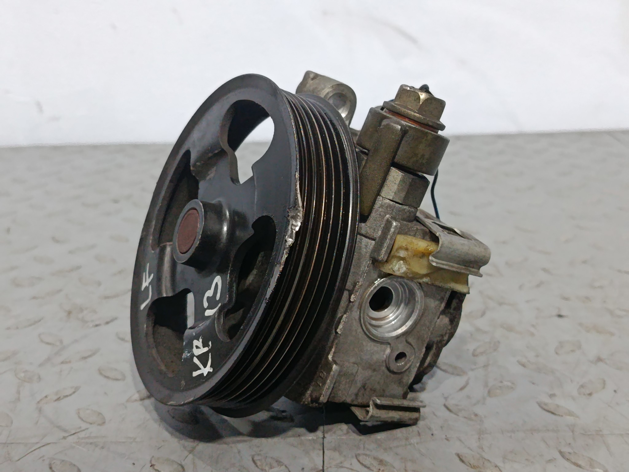 ГУР MAZDA EG2132600 D2163