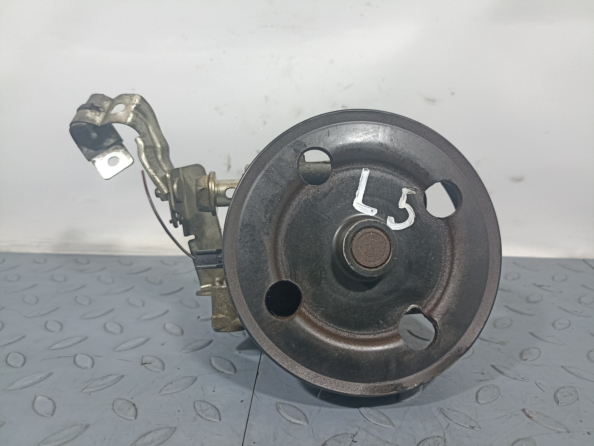 ГУР MAZDA EG2132600 D4041