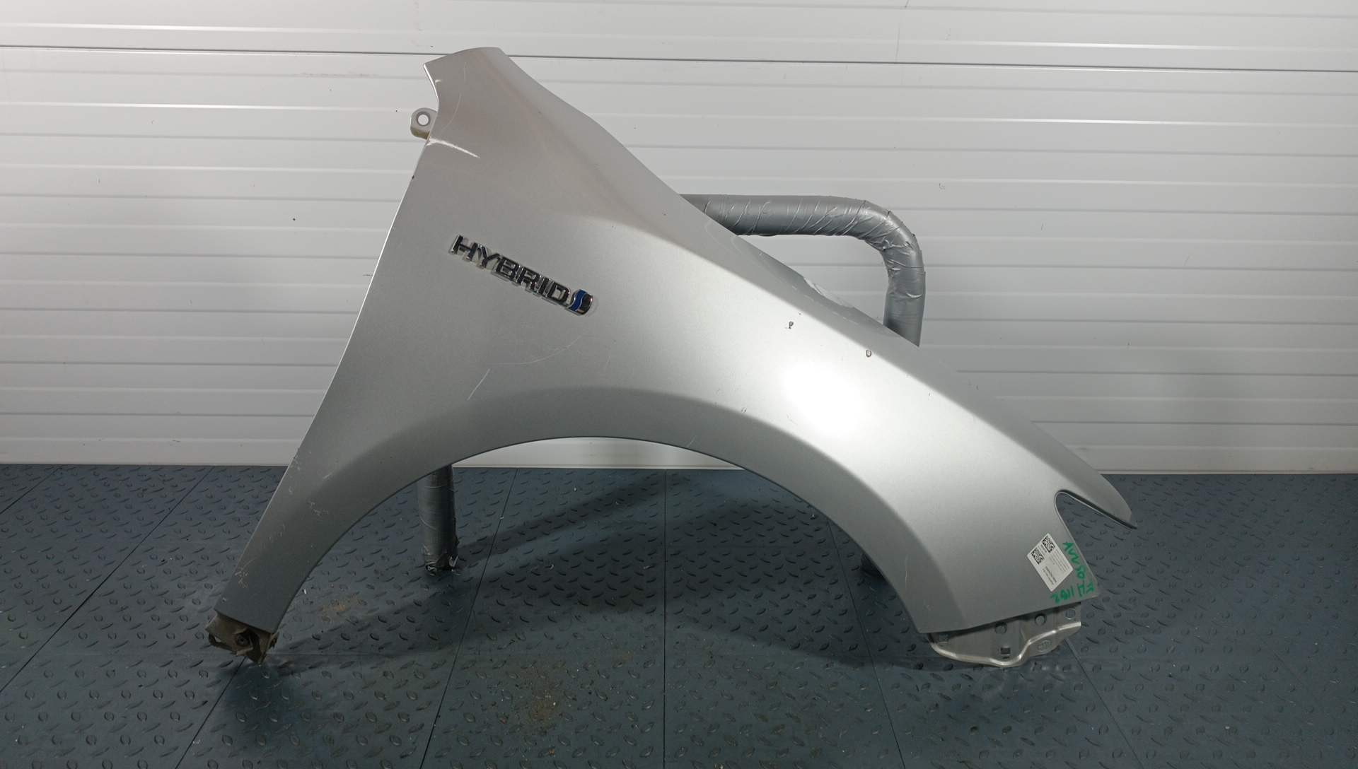 КРЫЛО TOYOTA DAIHATSU ALTIS CAMRY 5381133210 ПЕРЕДНЕЕ ПРАВОЕ серебро, 1F7 FA1192