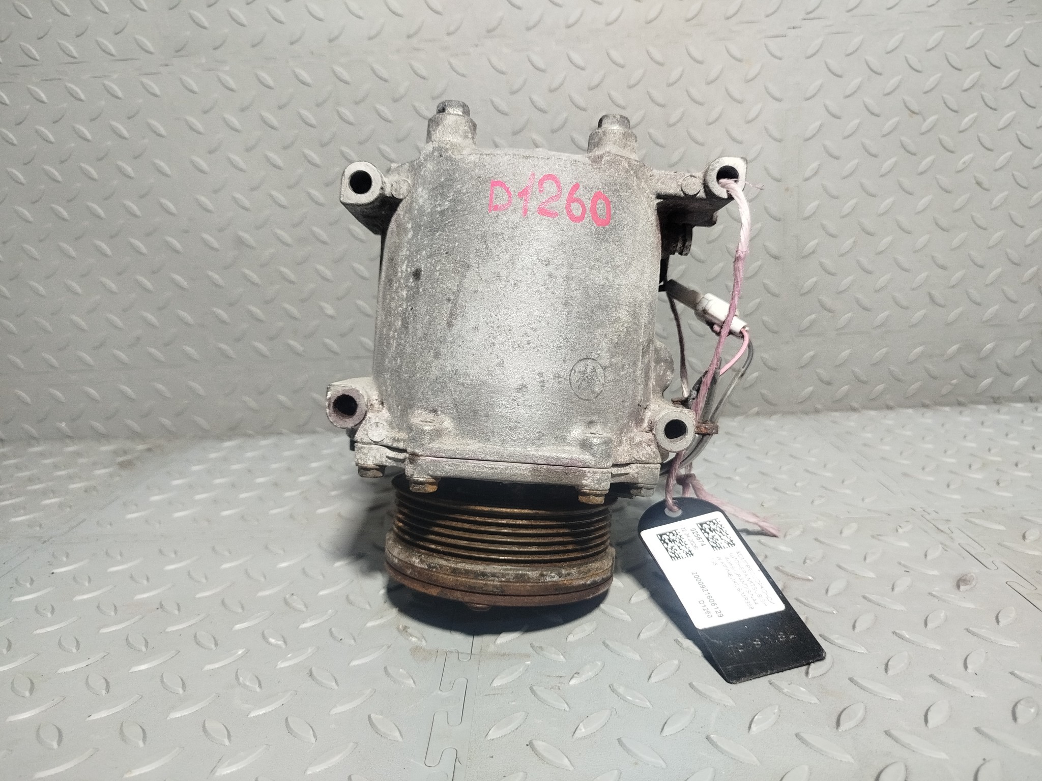 КОМПРЕССОР КОНДИЦИОНЕРА MITSUBISHI MR958135 D1260