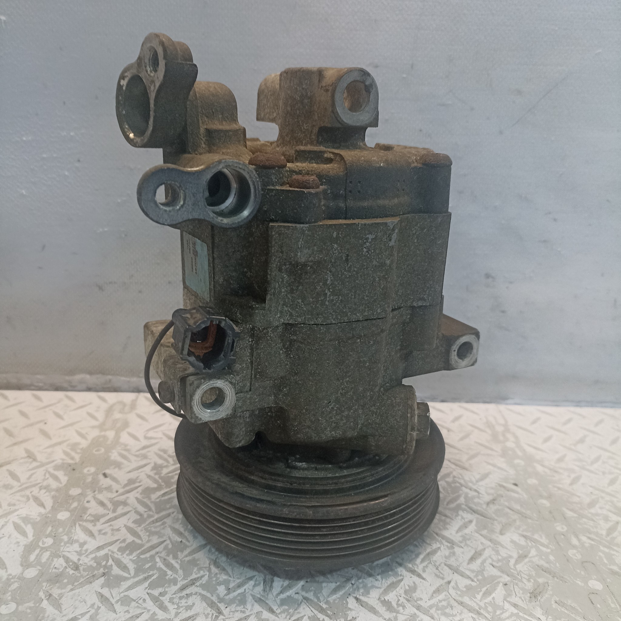 КОМПРЕССОР КОНДИЦИОНЕРА NISSAN MAZDA 1N0261450 D3065
