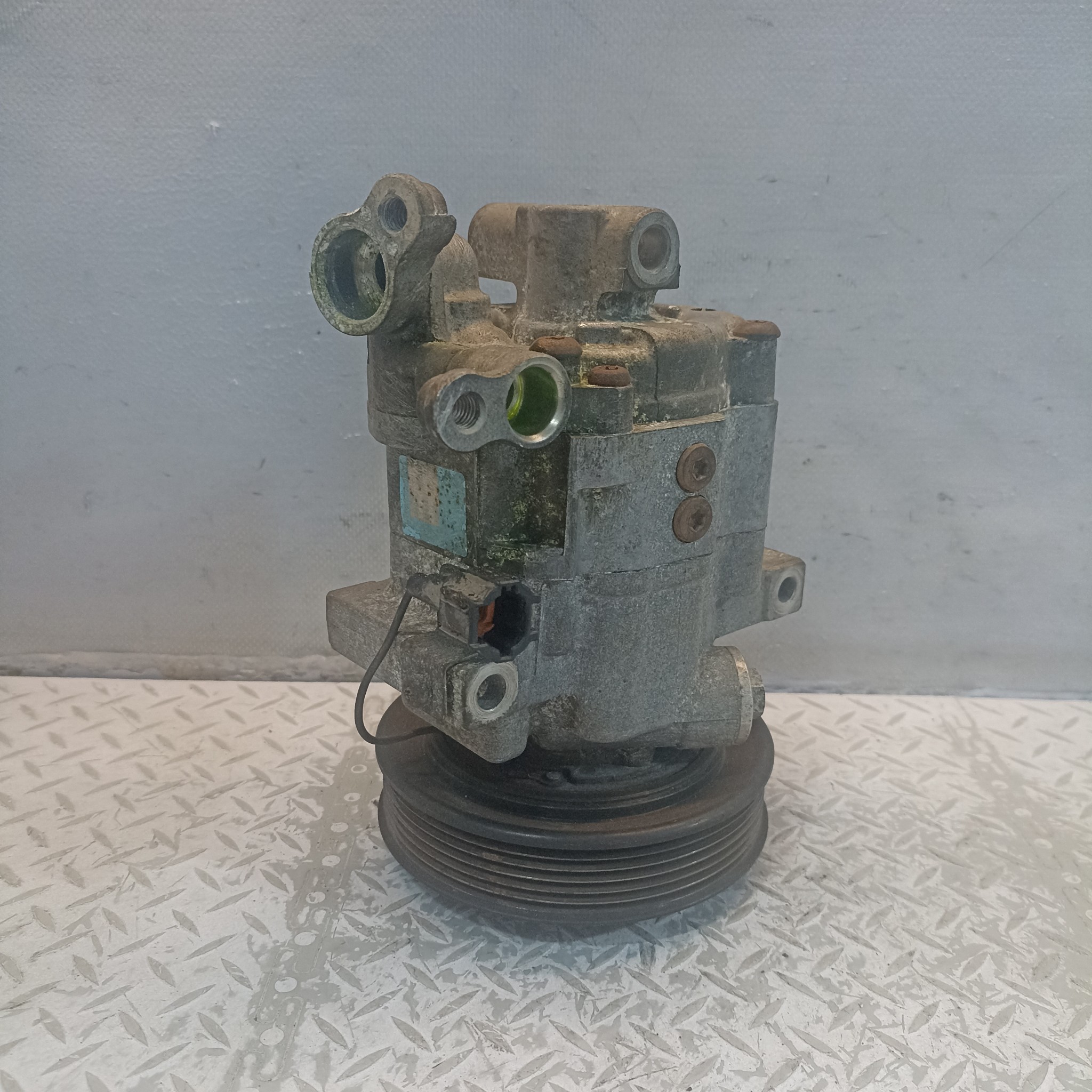 КОМПРЕССОР КОНДИЦИОНЕРА NISSAN MAZDA 1N0261450 D3062