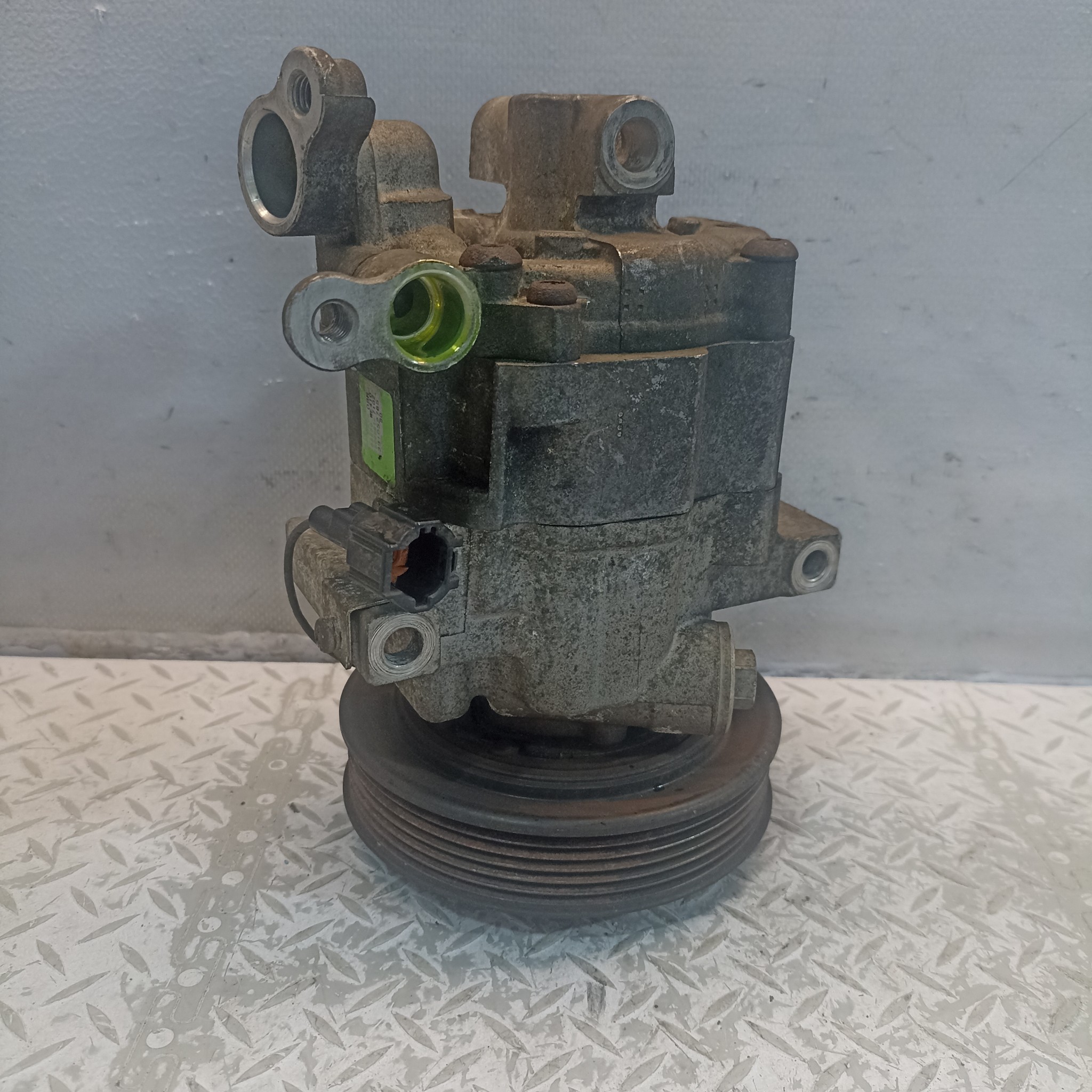КОМПРЕССОР КОНДИЦИОНЕРА NISSAN MAZDA 1N0261450 D3063