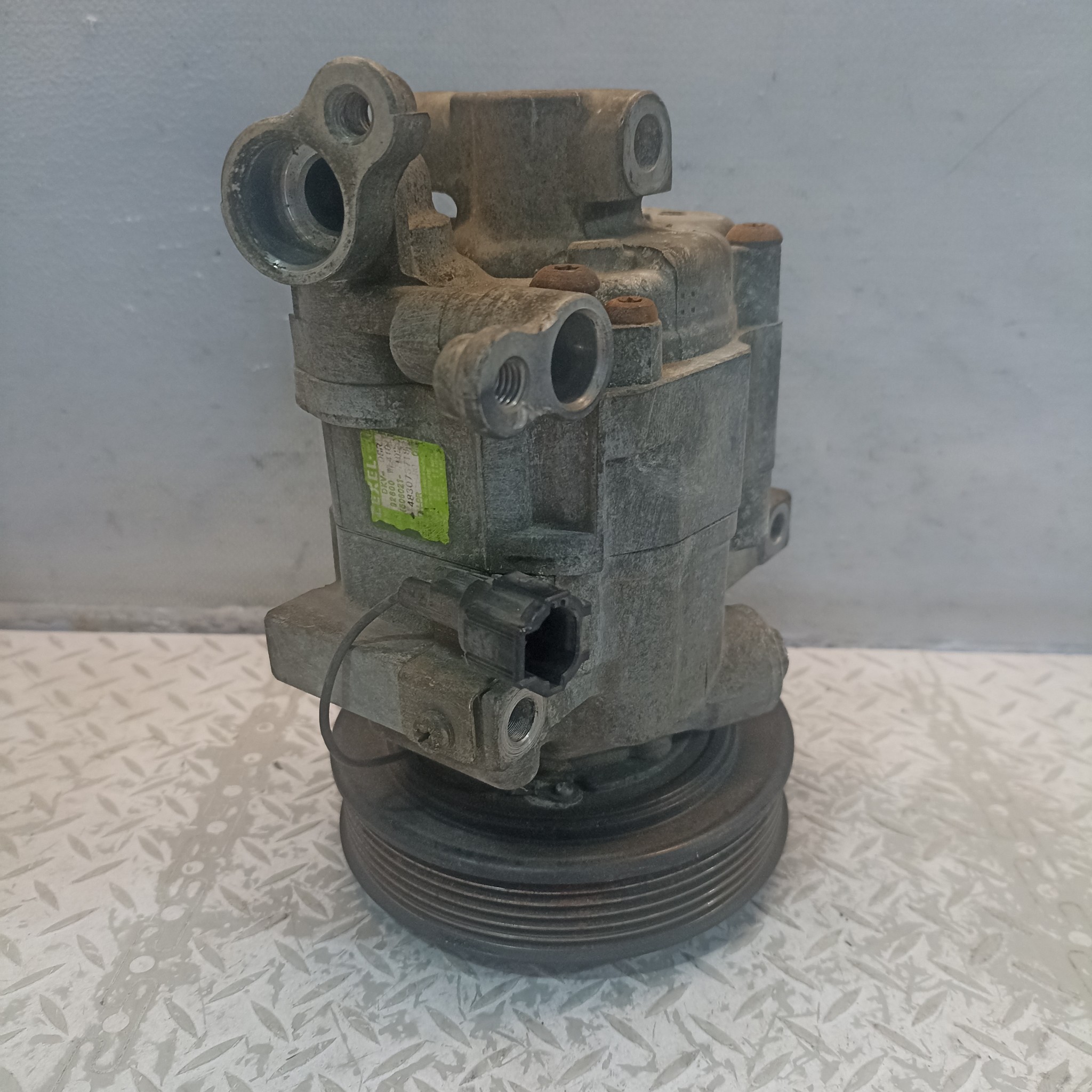 КОМПРЕССОР КОНДИЦИОНЕРА NISSAN MAZDA 1N0261450 D3060