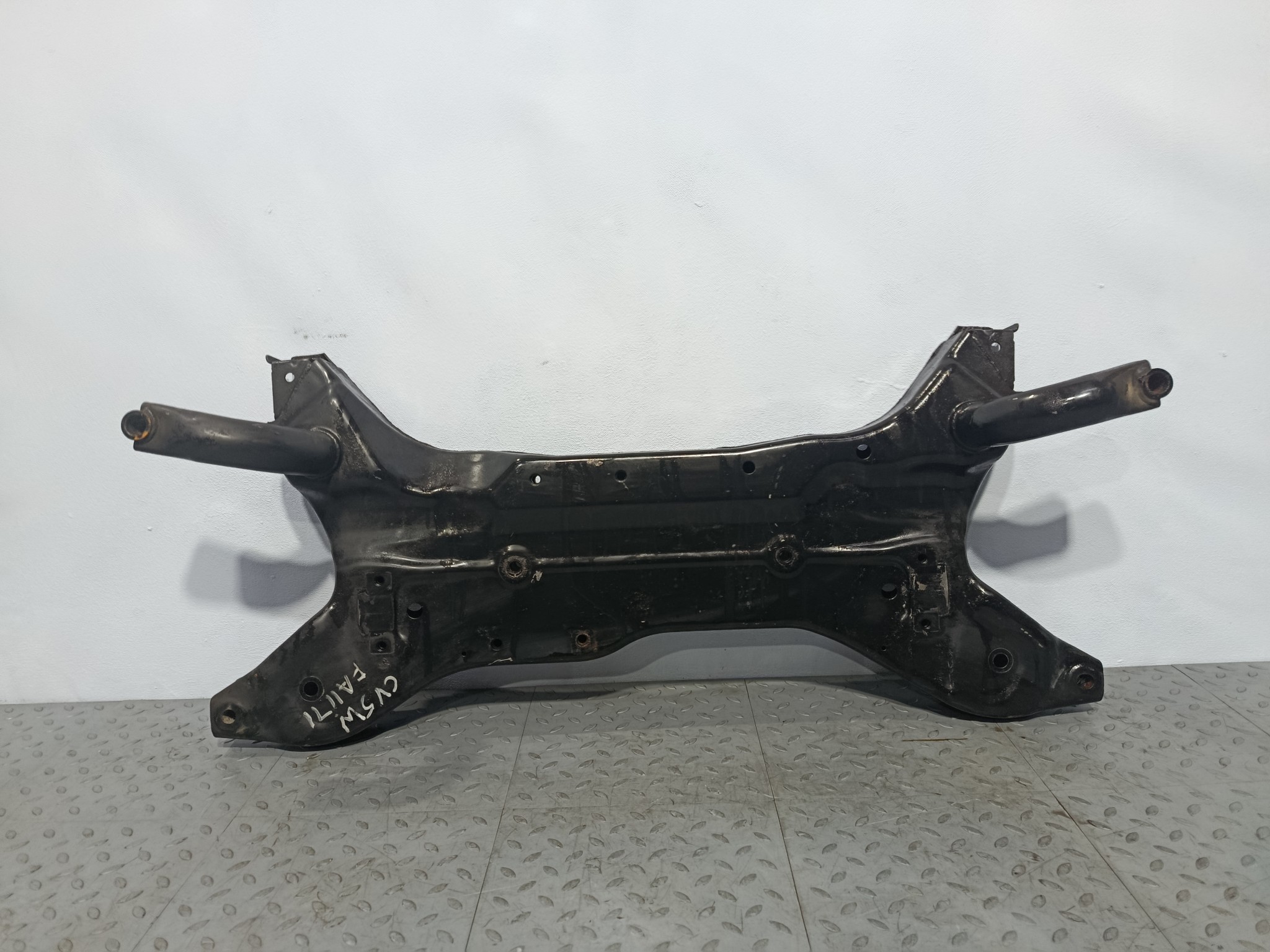 БАЛКА Двигатель/ПОДРАМНИК MITSUBISHI ПЕРЕДНЯЯ MN100292  FA1171