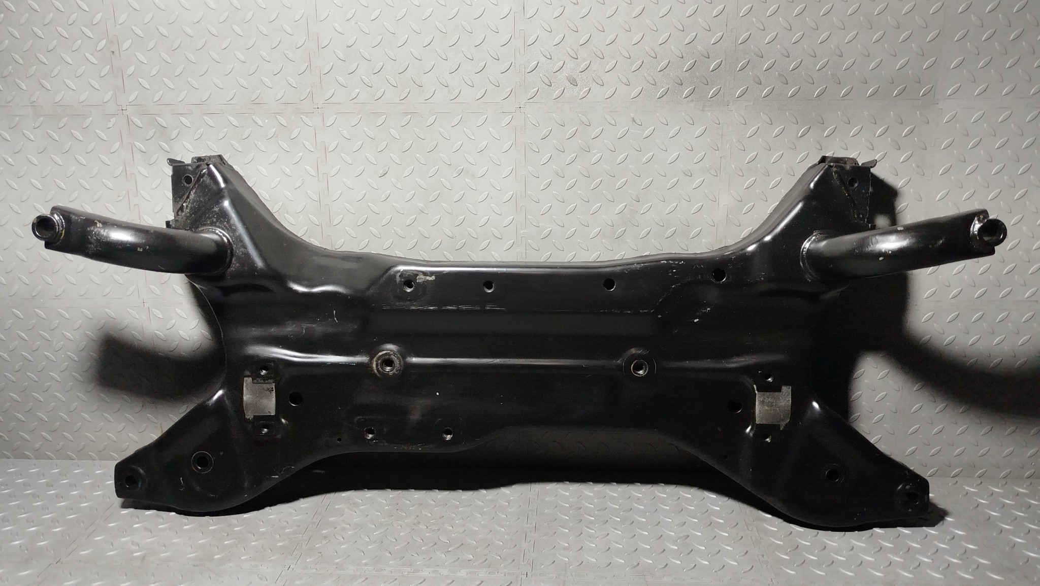БАЛКА Двигатель/ПОДРАМНИК MITSUBISHI ПЕРЕДНЯЯ MN100292  FA1218