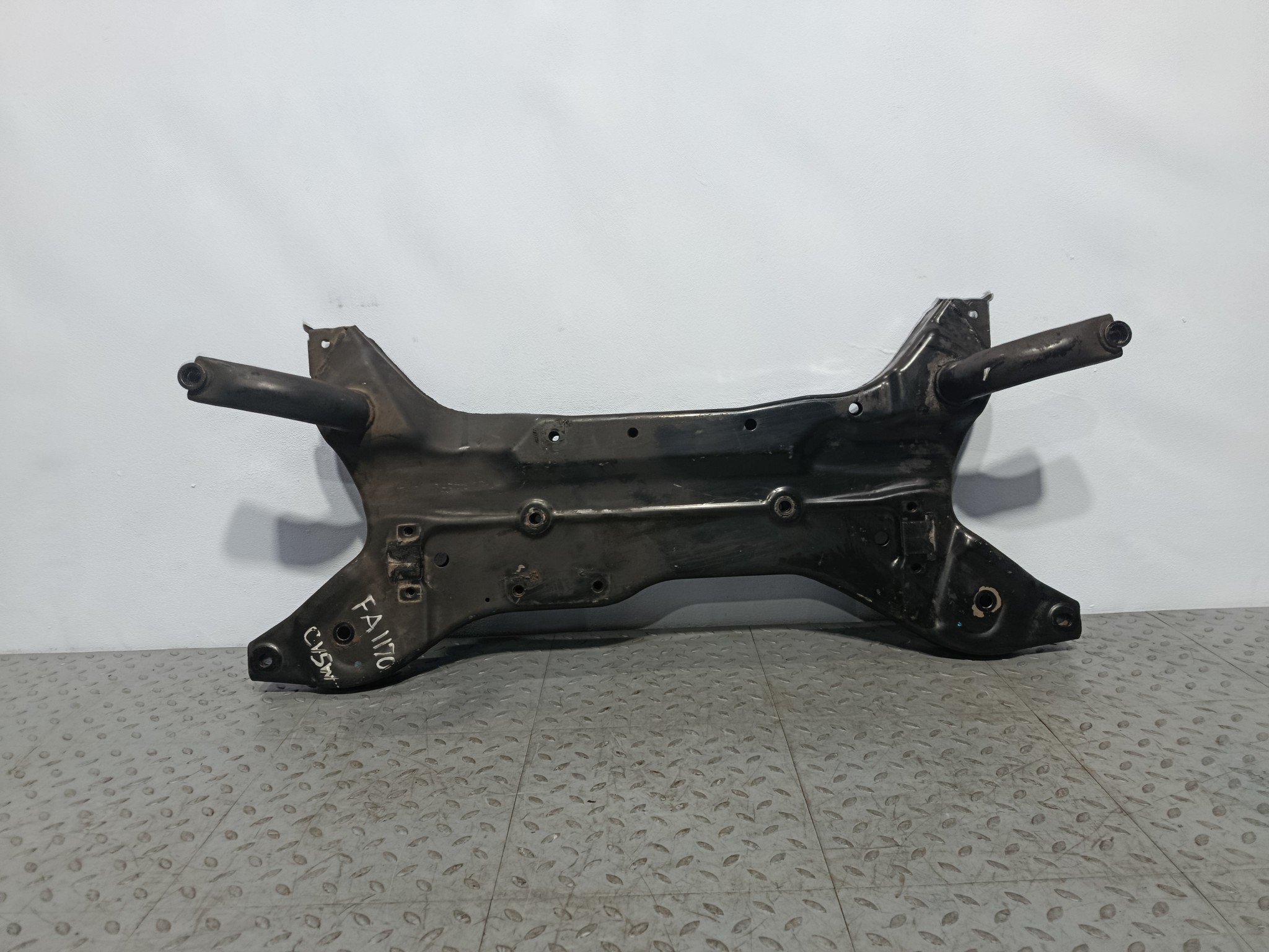 БАЛКА Двигатель/ПОДРАМНИК MITSUBISHI ПЕРЕДНЯЯ MN100292  FA1170