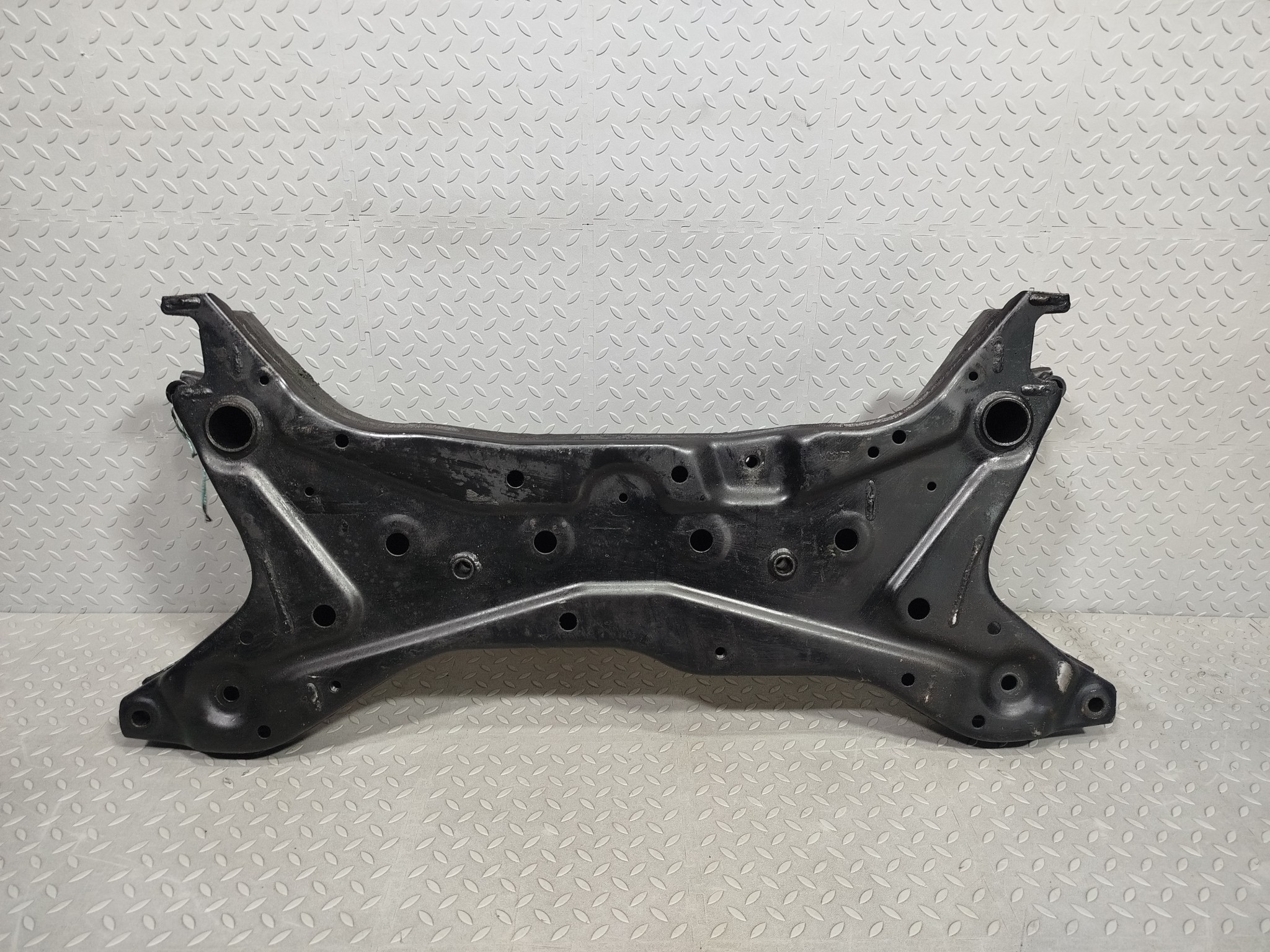 БАЛКА Двигатель/ПОДРАМНИК MITSUBISHI ПЕРЕДНЯЯ MN100292  FA1173