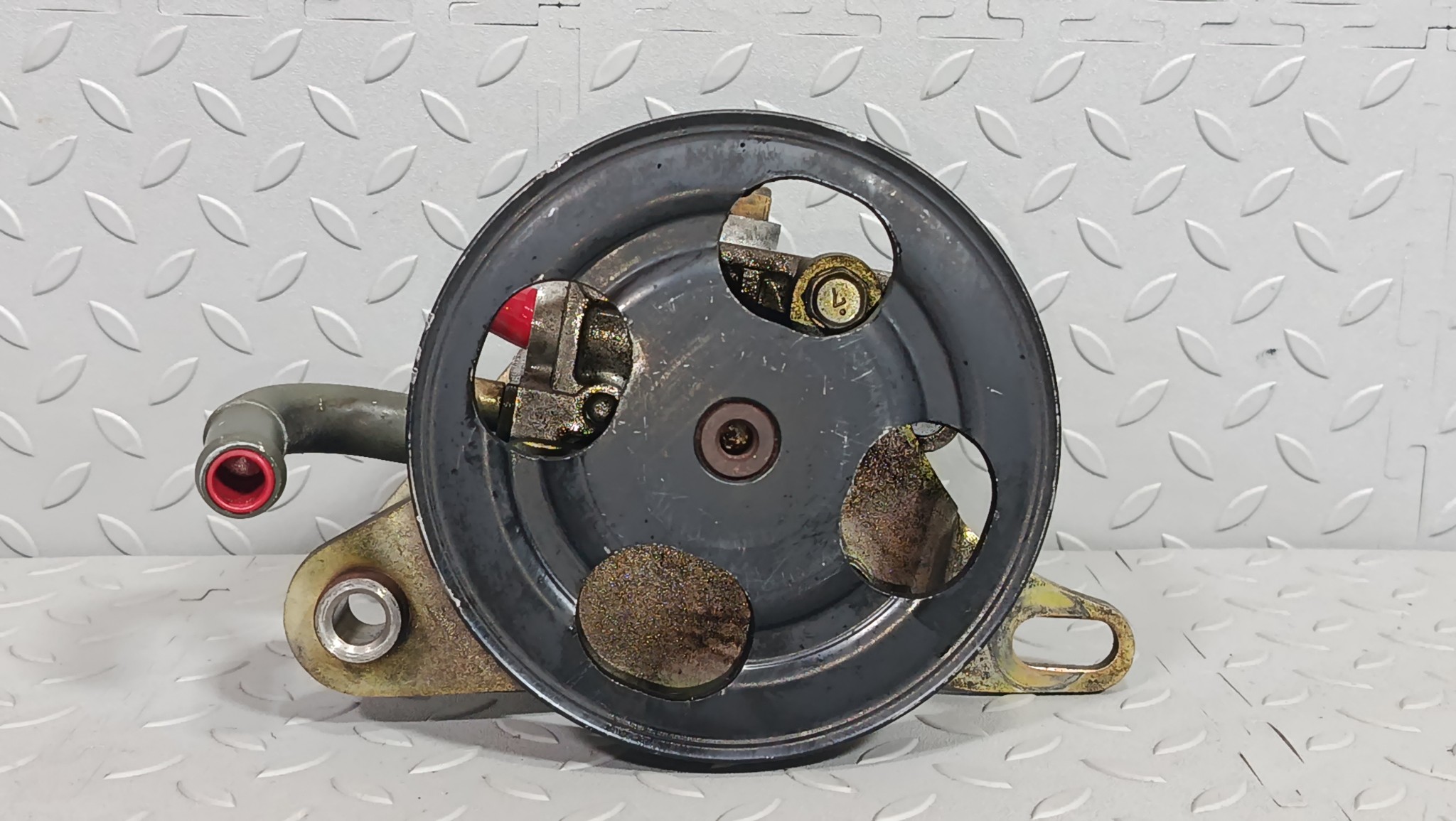 ГУР MAZDA B26K32650B D089