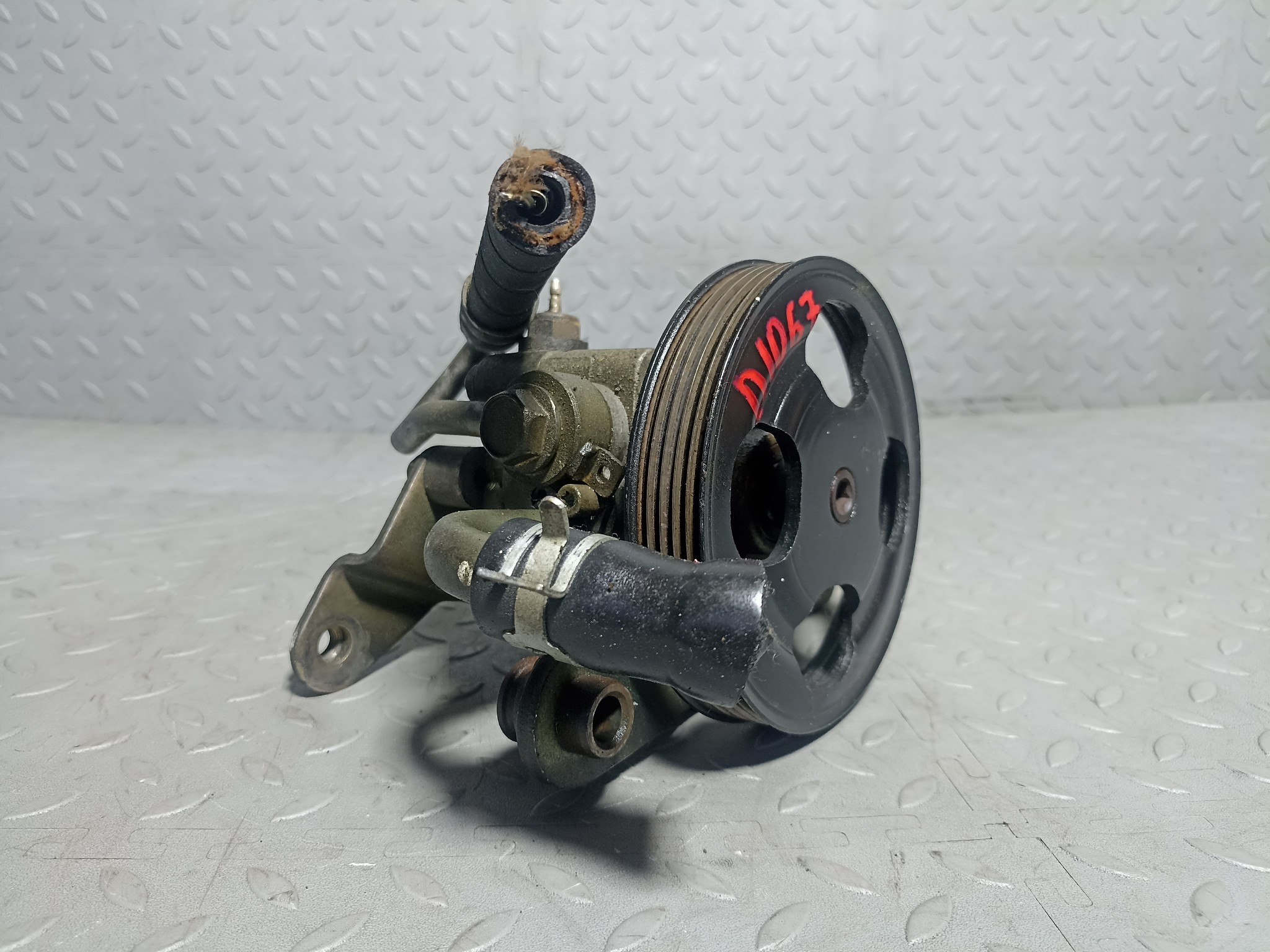 ГУР MAZDA B26K32650B D1067