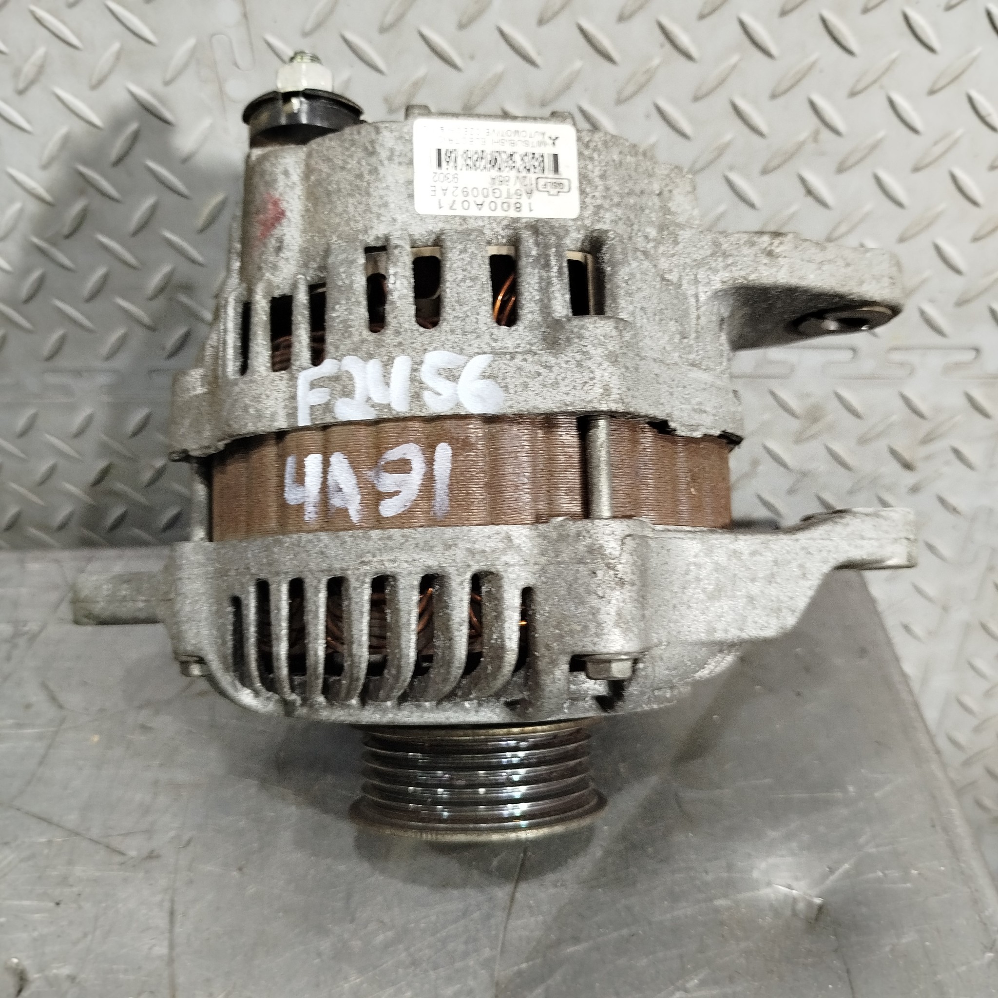 ГЕНЕРАТОР MITSUBISHI 1800A071  F2456Z