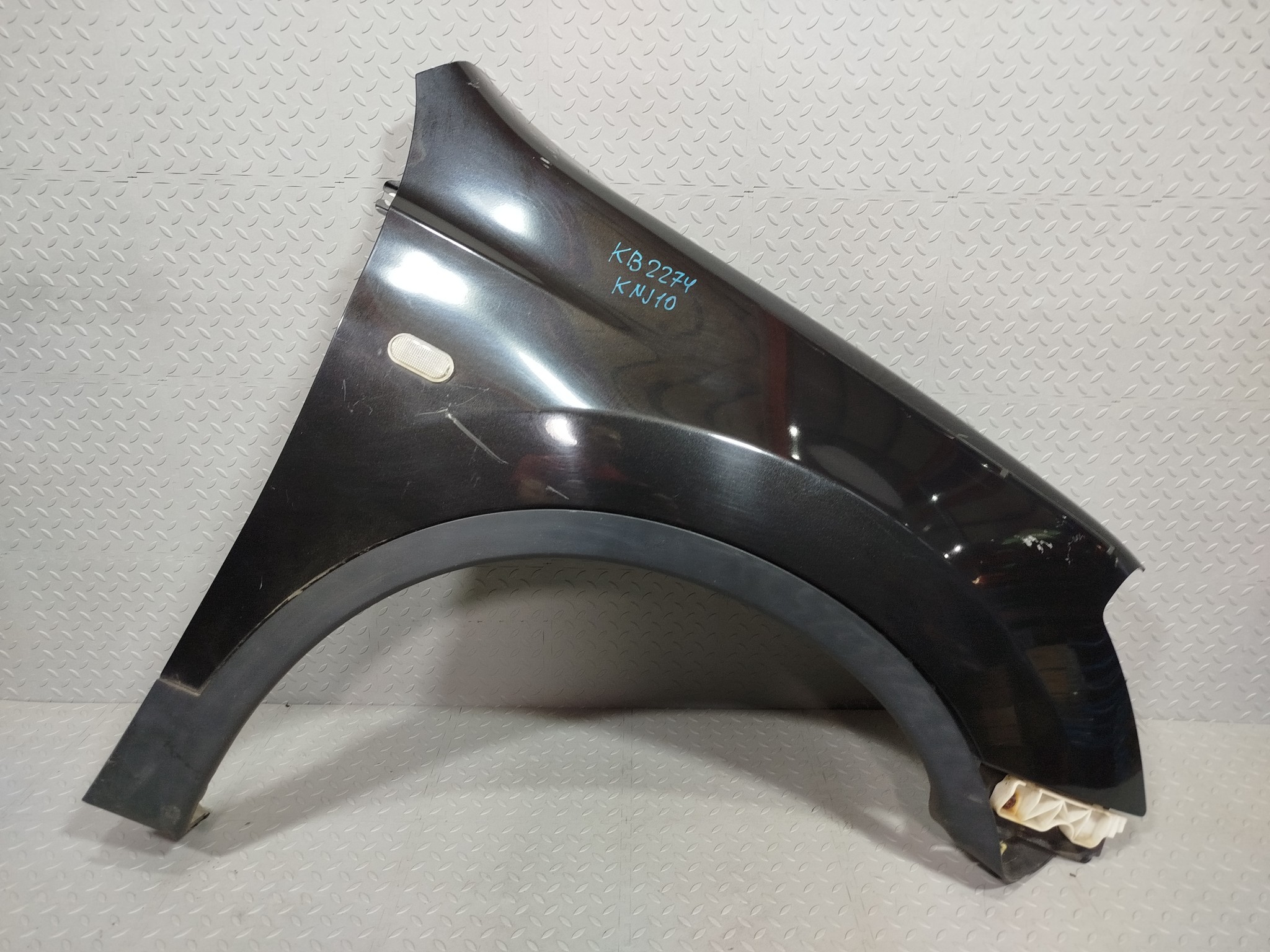 КРЫЛО NISSAN DUALIS QASHQAI F31001YAMA ПЕРЕДНЕЕ ПРАВОЕ черный, Z11 KB2274