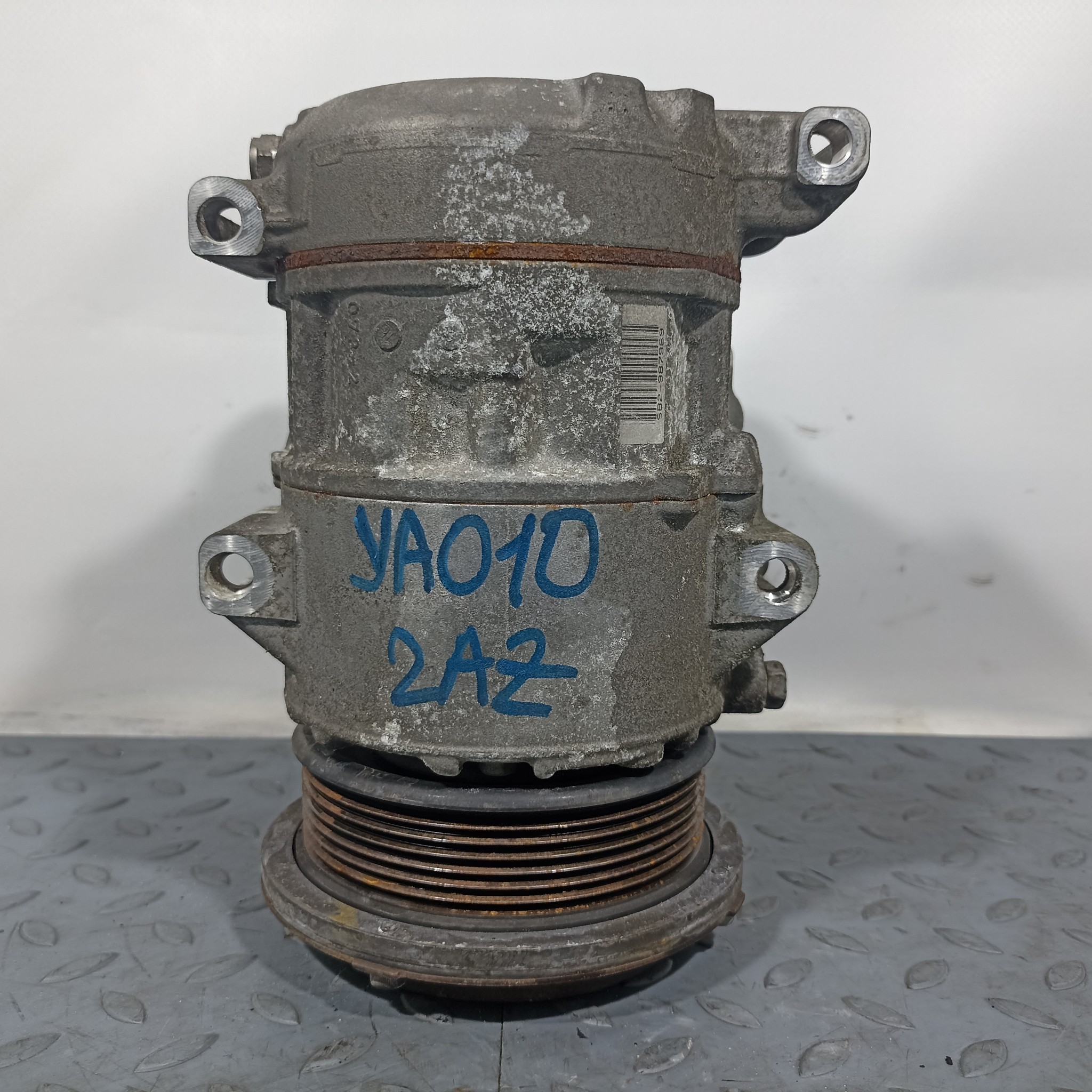 КОМПРЕССОР КОНДИЦИОНЕРА TOYOTA DAIHATSU 8831006240 YA010