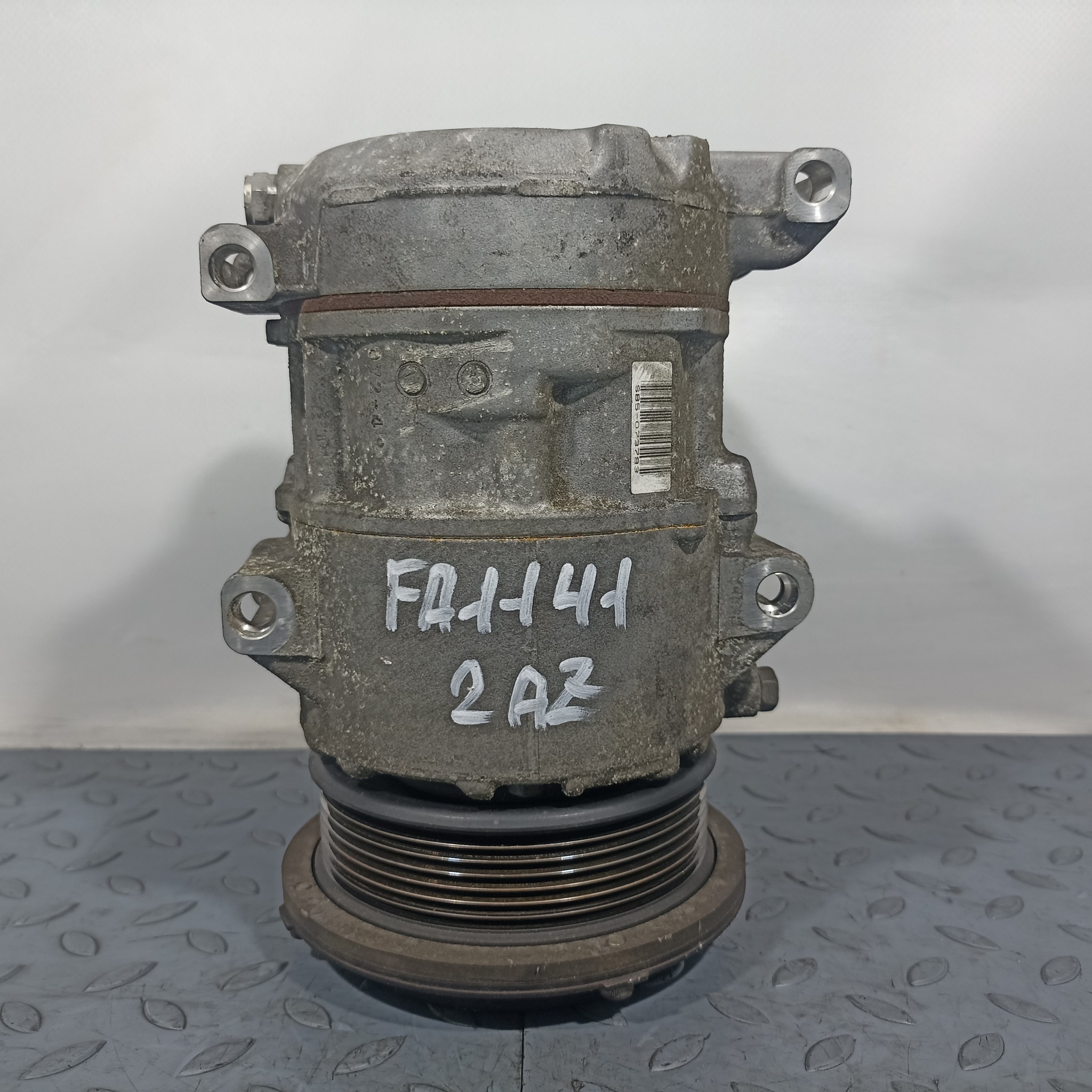КОМПРЕССОР КОНДИЦИОНЕРА TOYOTA DAIHATSU 8831006240 FA1141Z