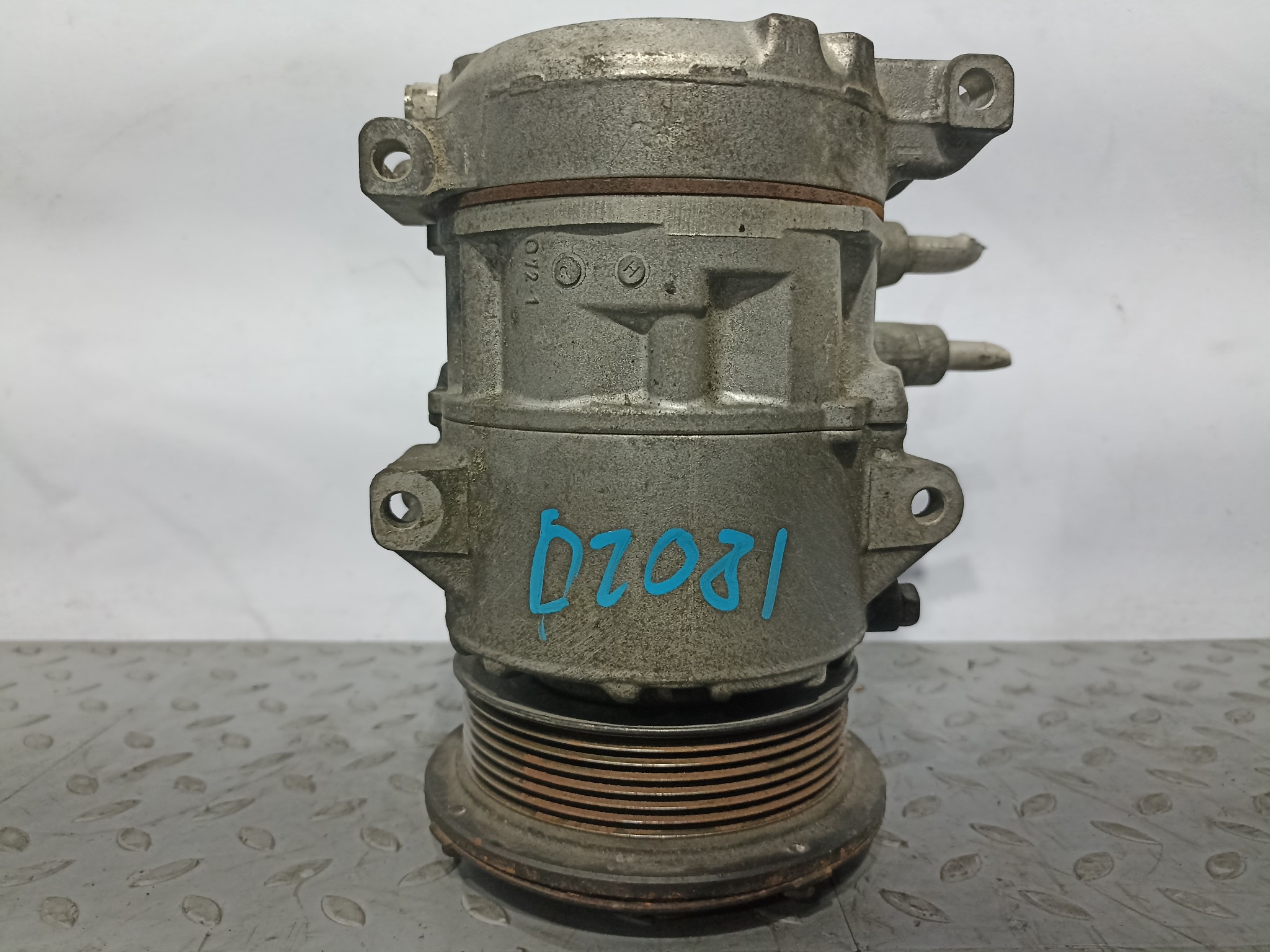 КОМПРЕССОР КОНДИЦИОНЕРА TOYOTA DAIHATSU 8831006240 D2081