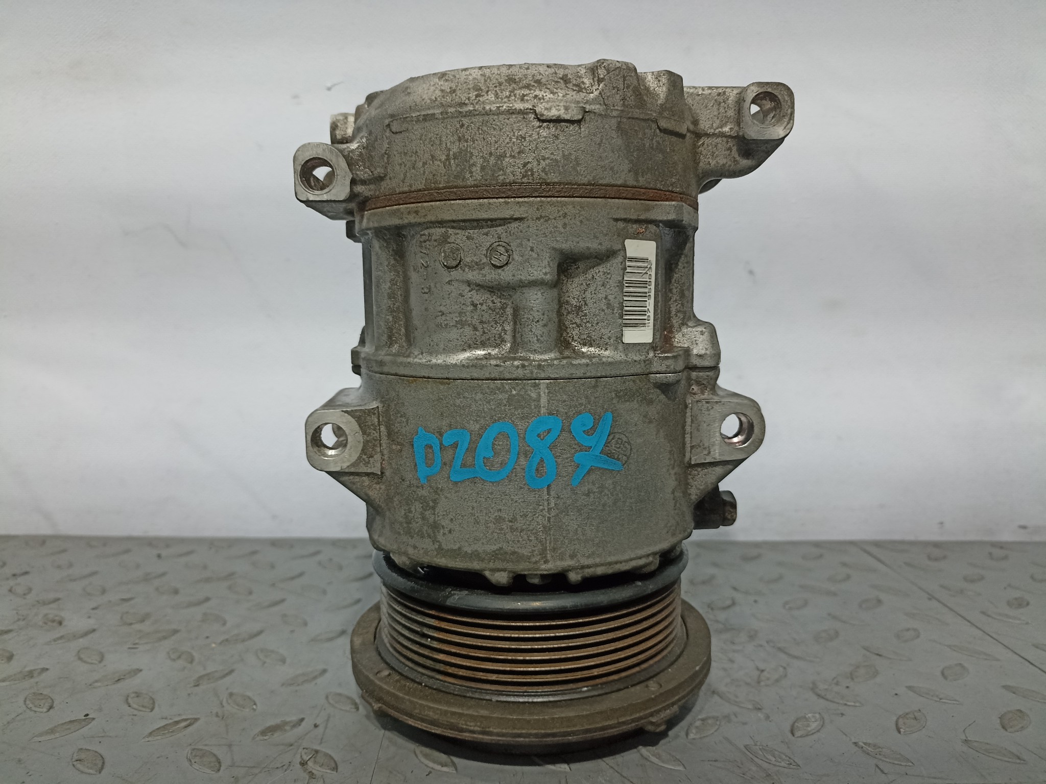 КОМПРЕССОР КОНДИЦИОНЕРА TOYOTA DAIHATSU 8831006240 D2087
